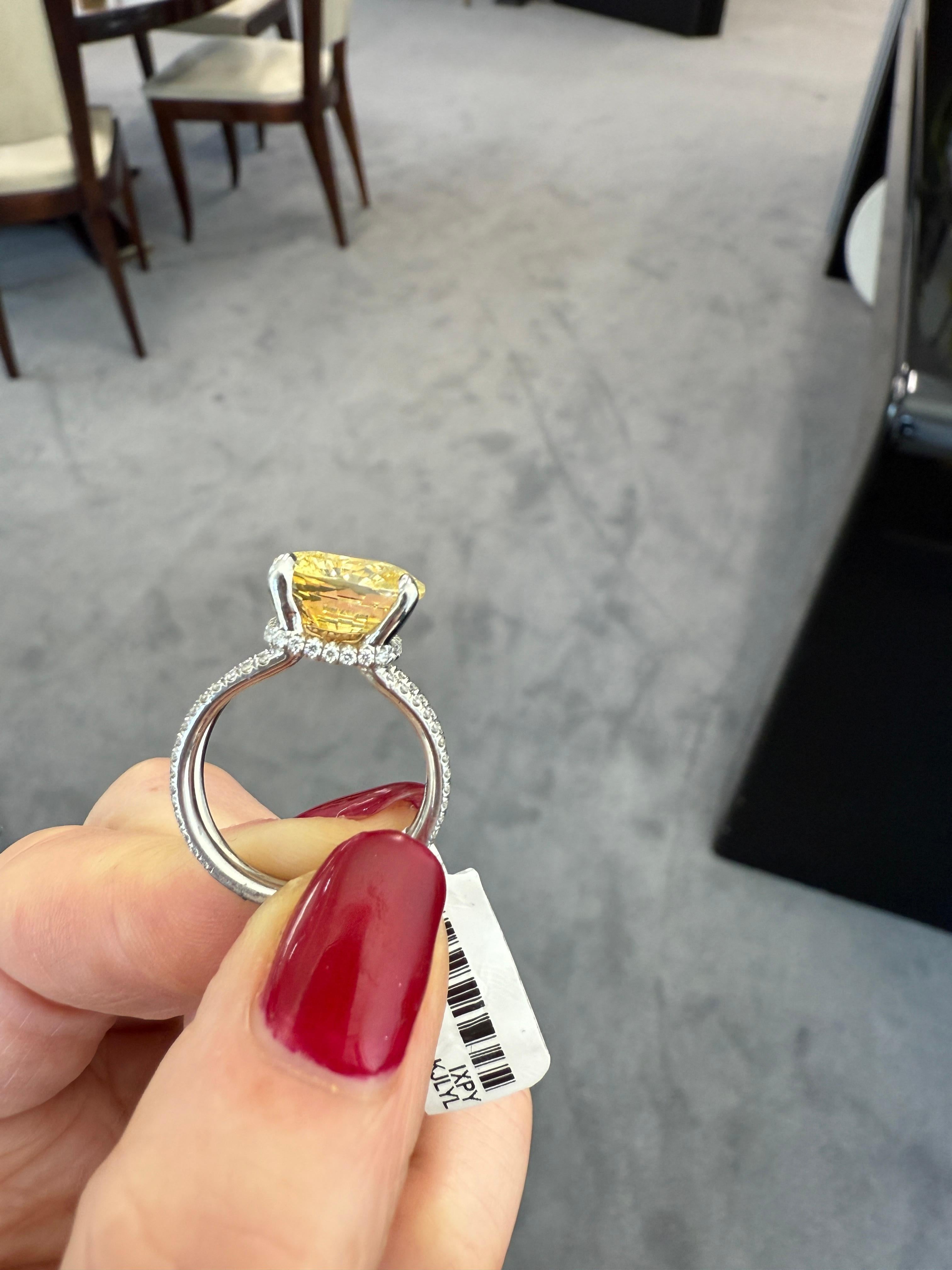 GIA-Cocktailring mit unbehandeltem 10,19 Karat gelbem Sri Lanka-Saphir im Angebot 8