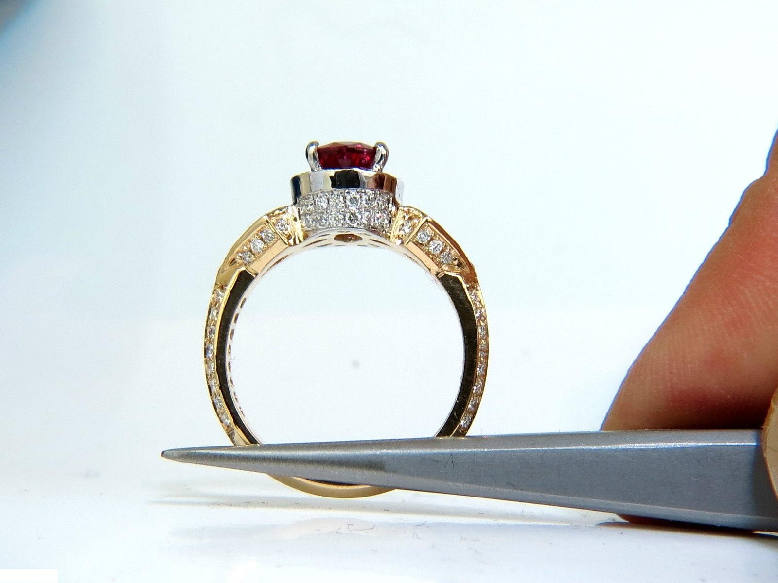 GIA No Heat 2.40 Carat Natural Ruby Diamond Ring Classic Set Unheated Blood en vente 4