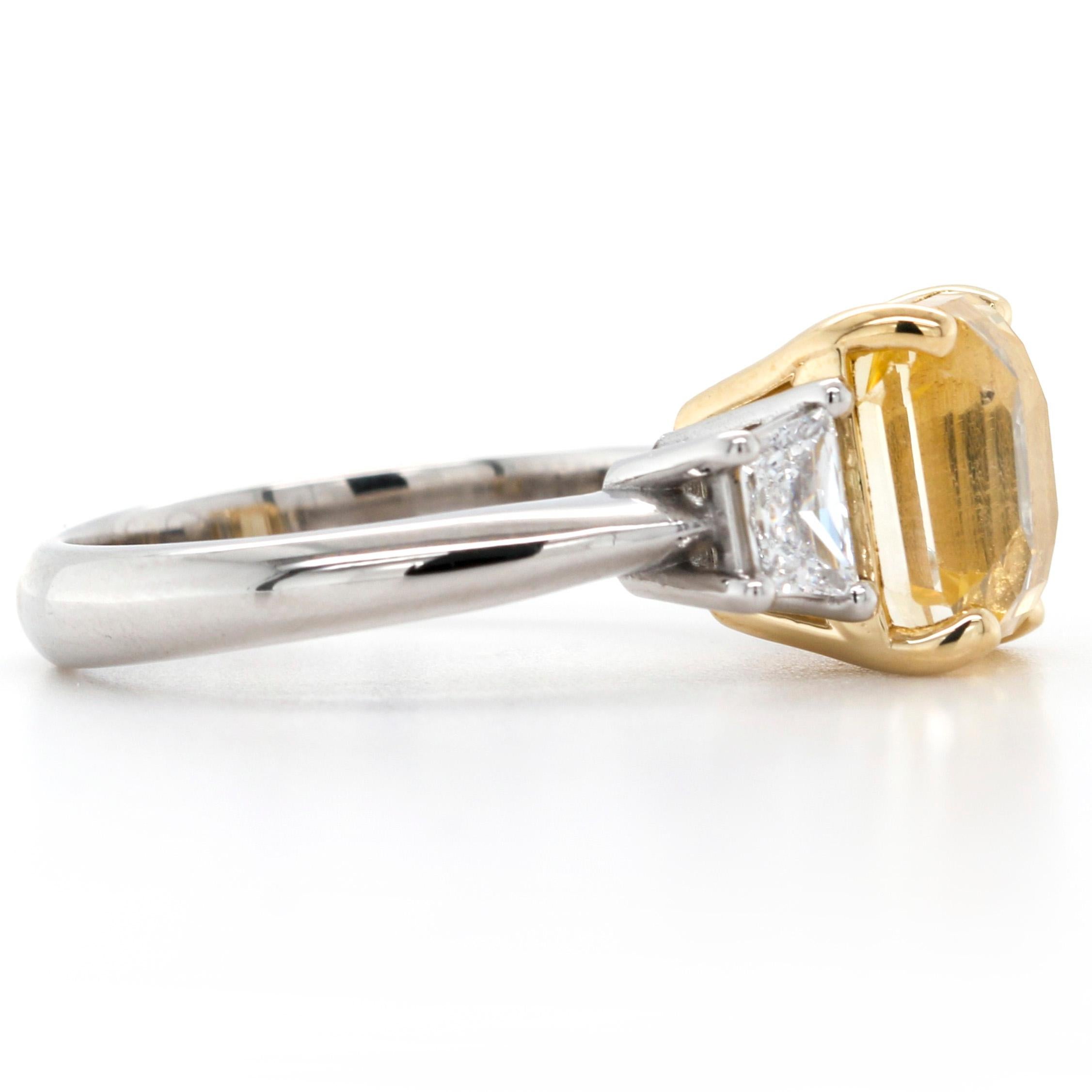 Contemporary GIA No Heat 5.59 Carat Yellow Sapphire and Diamond Ring in 18k White Gold For Sale