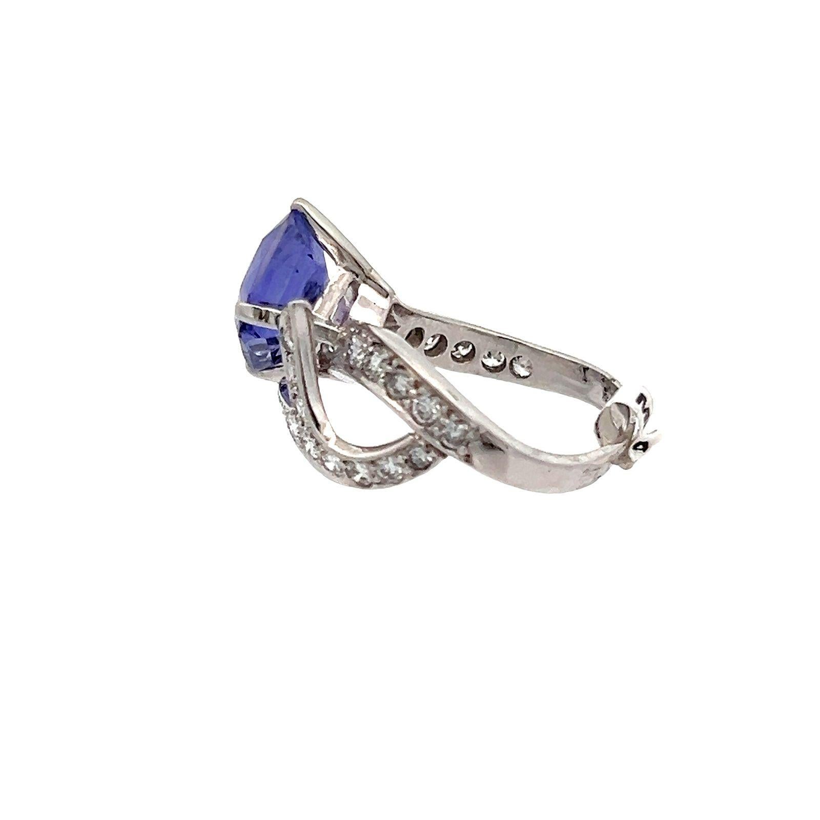 GIA No-Heat Color Change Sapphire and Diamond Cocktail Ring For Sale 1