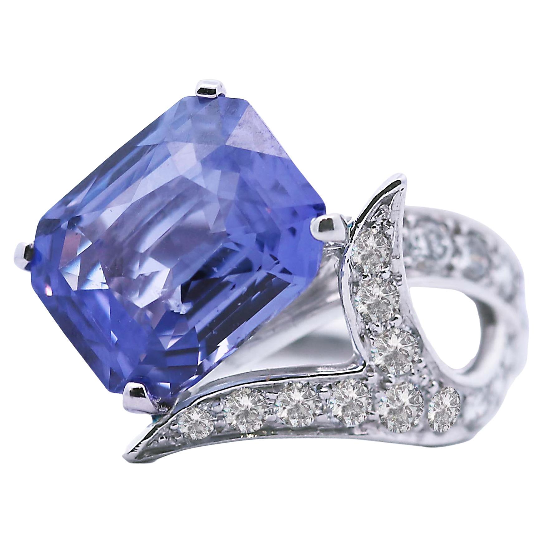 GIA No-Heat Color Change Sapphire and Diamond Cocktail Ring For Sale