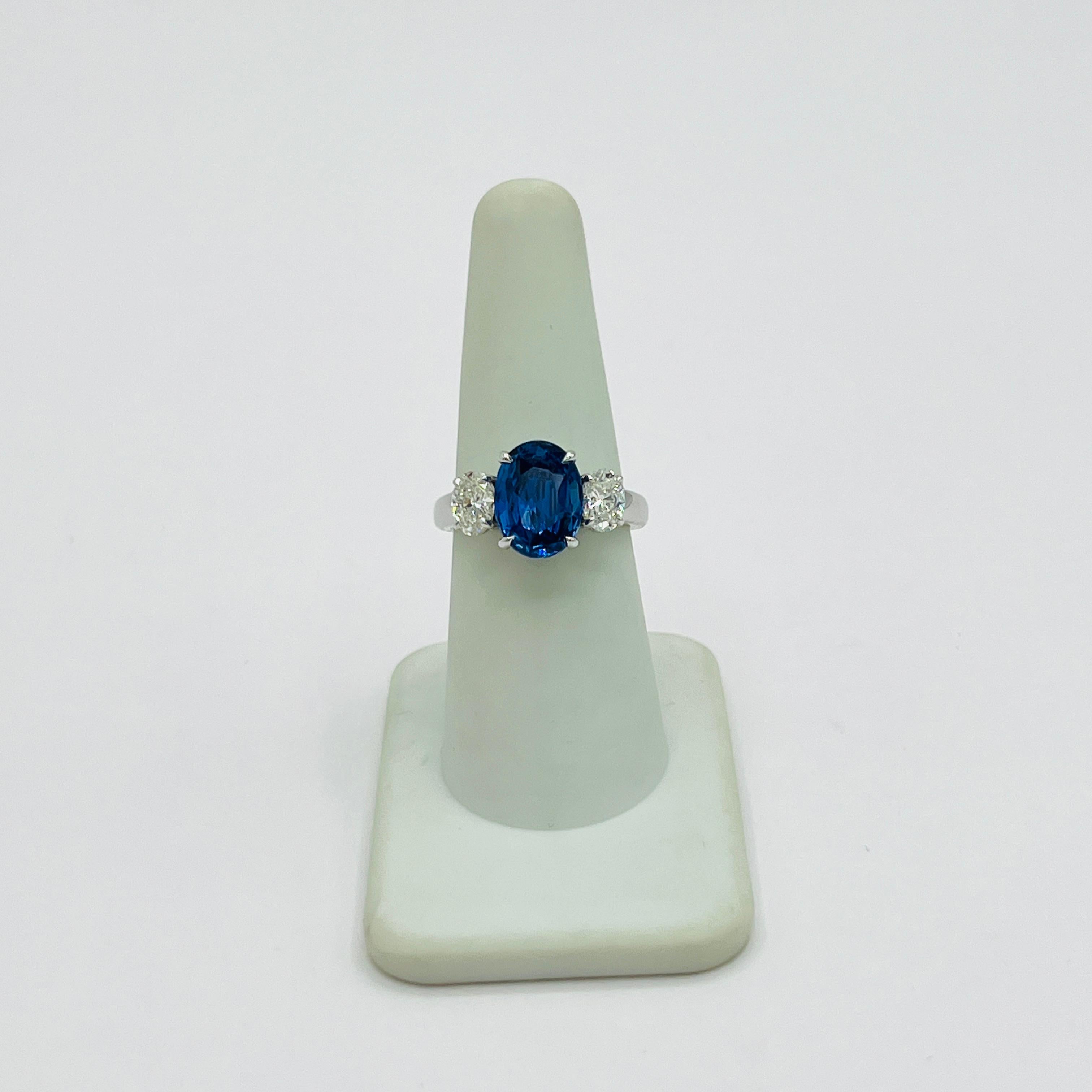Women's or Men's GIA No Heat Sri Lanka Blue Sapphire and White Diamond Ring in 18K White Gold For Sale