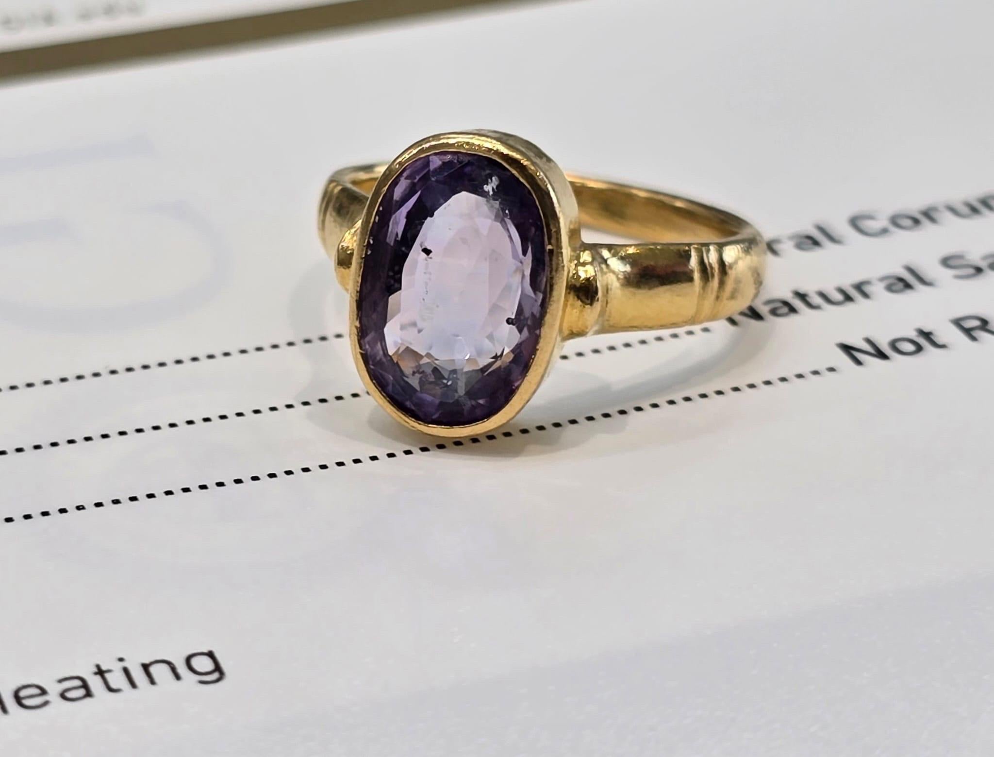 GIA-Ring mit unbehandeltem violettem Saphir in 22K Gold, Vintage-Nachlass-Ring, Rarität im Zustand „Gut“ im Angebot in Miami, FL