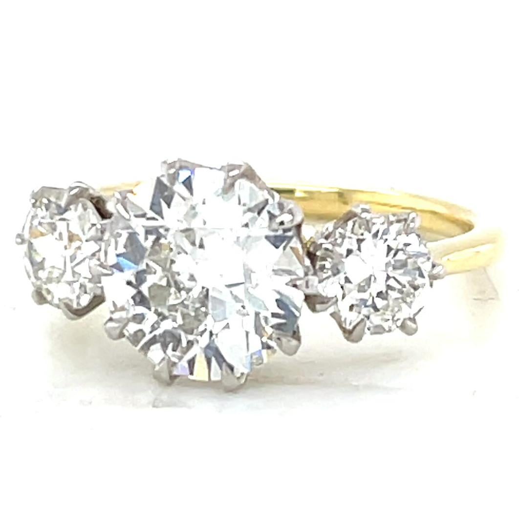 GIA Old European Cut Diamond 3-Stone Engagement Ring In New Condition In Beverly Hills, CA