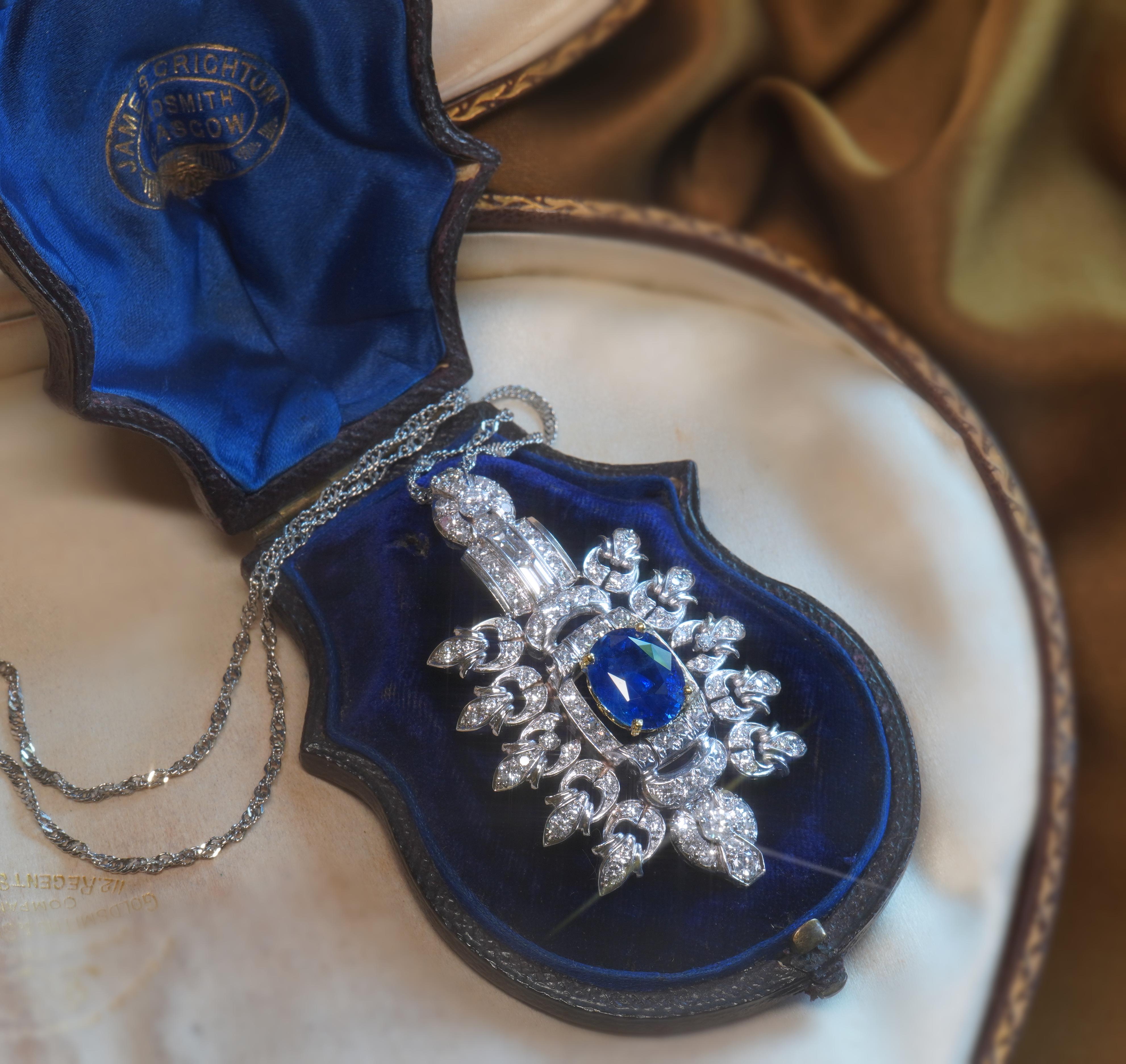 Women's GIA Platinum 18K Blue Sapphire Diamond Pendant Unheated Ceylon Vintage 11.12 Cts For Sale
