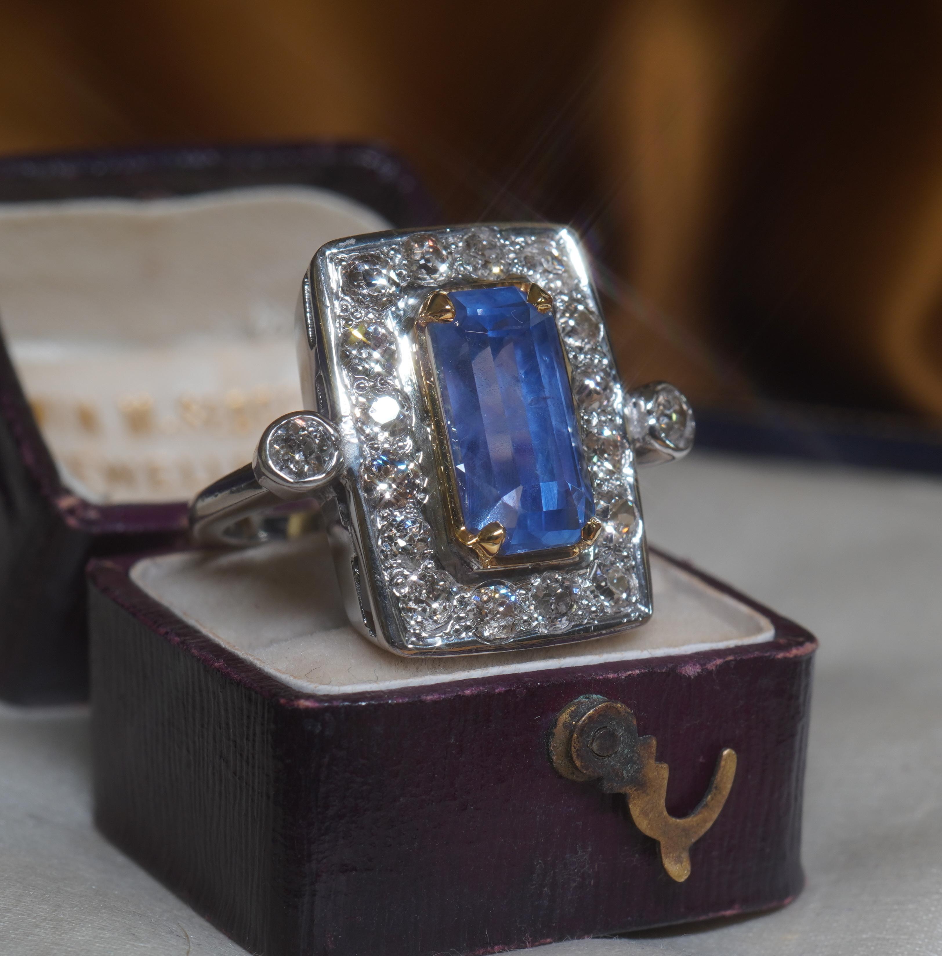 Emerald Cut GIA Platinum 18K Blue Sapphire No Heat Ceylon Diamond Ring VS Antique 8.32 CTS For Sale