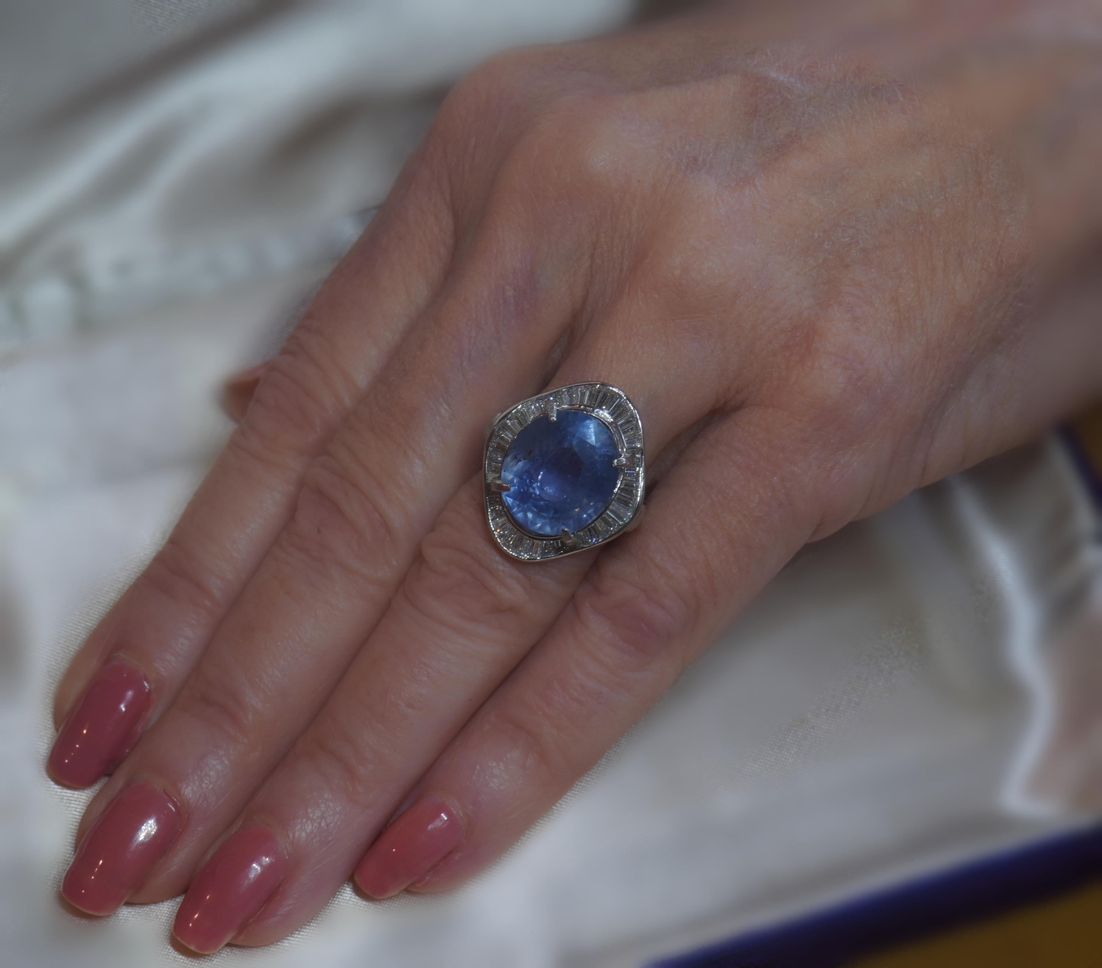 Oval Cut GIA Platinum Blue Sapphire No Heat Sri Lanka Diamond Ring VS Vintage 19.92 CTS For Sale