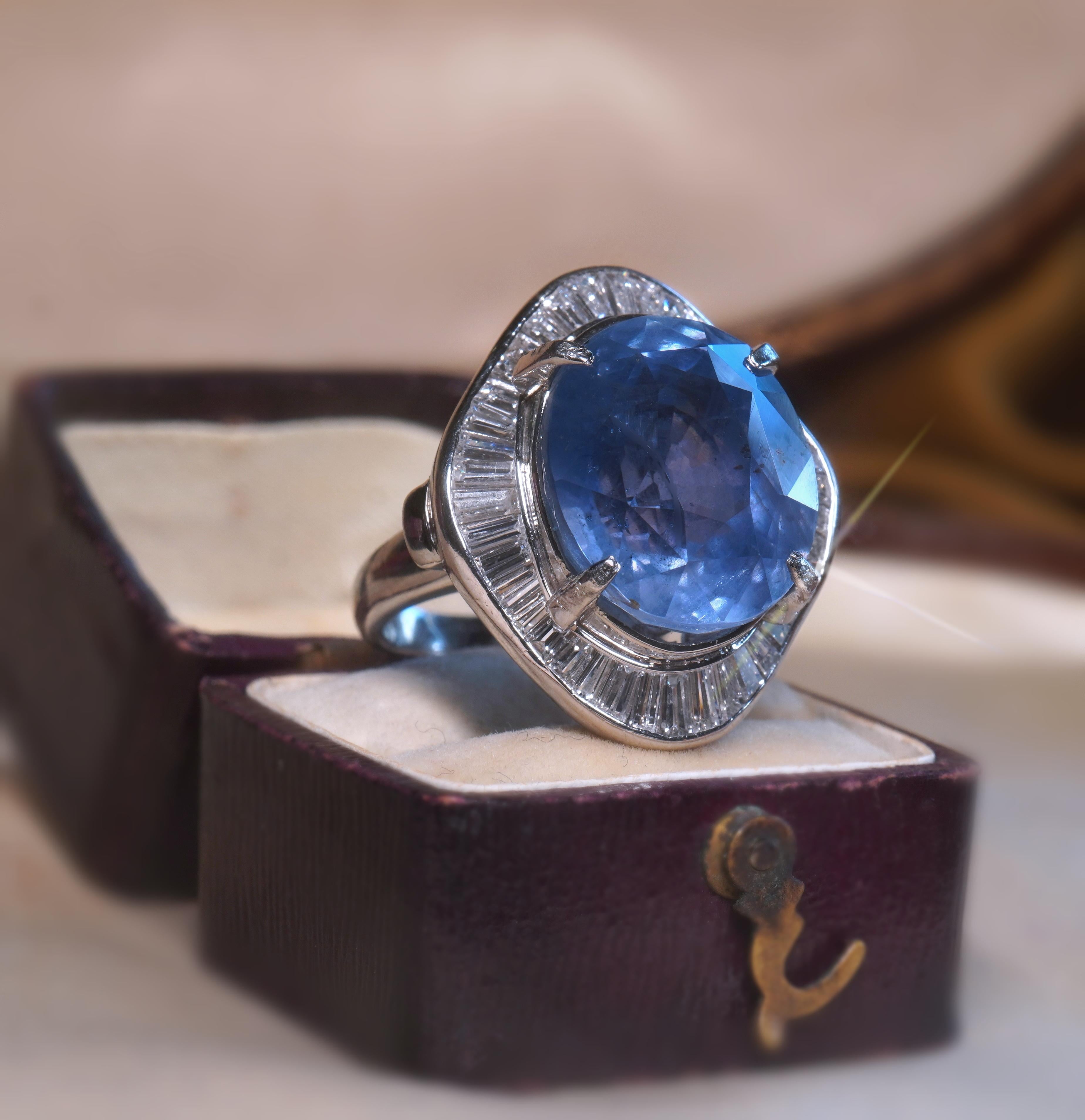GIA Platinum Blue Sapphire No Heat Sri Lanka Diamond Ring VS Vintage 19.92 CTS For Sale 2