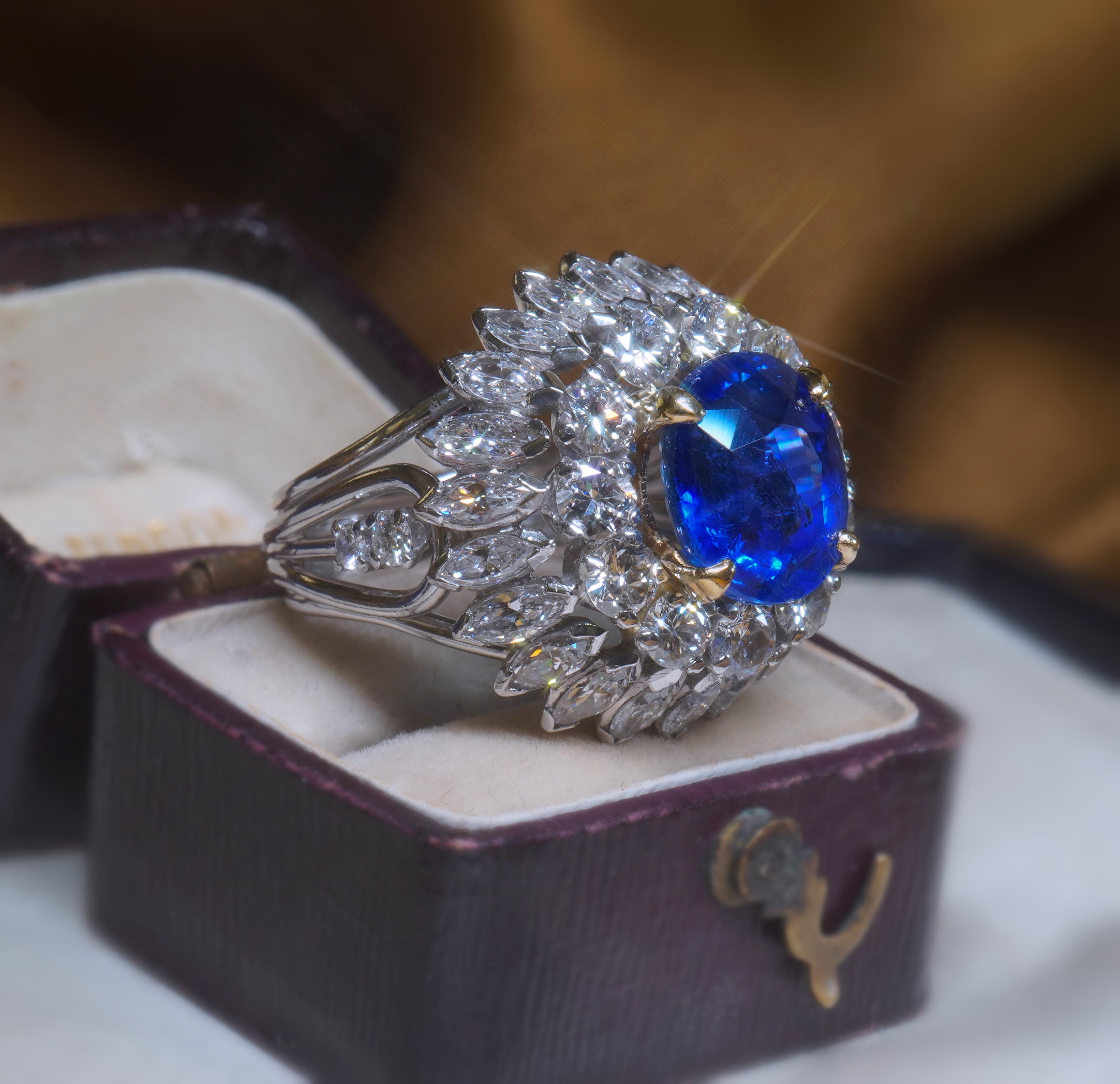 GIA Platinum Blue Sapphire Ring No Heat Sri Lanka 18K Diamond Vintage 11.27 CTS en vente 1
