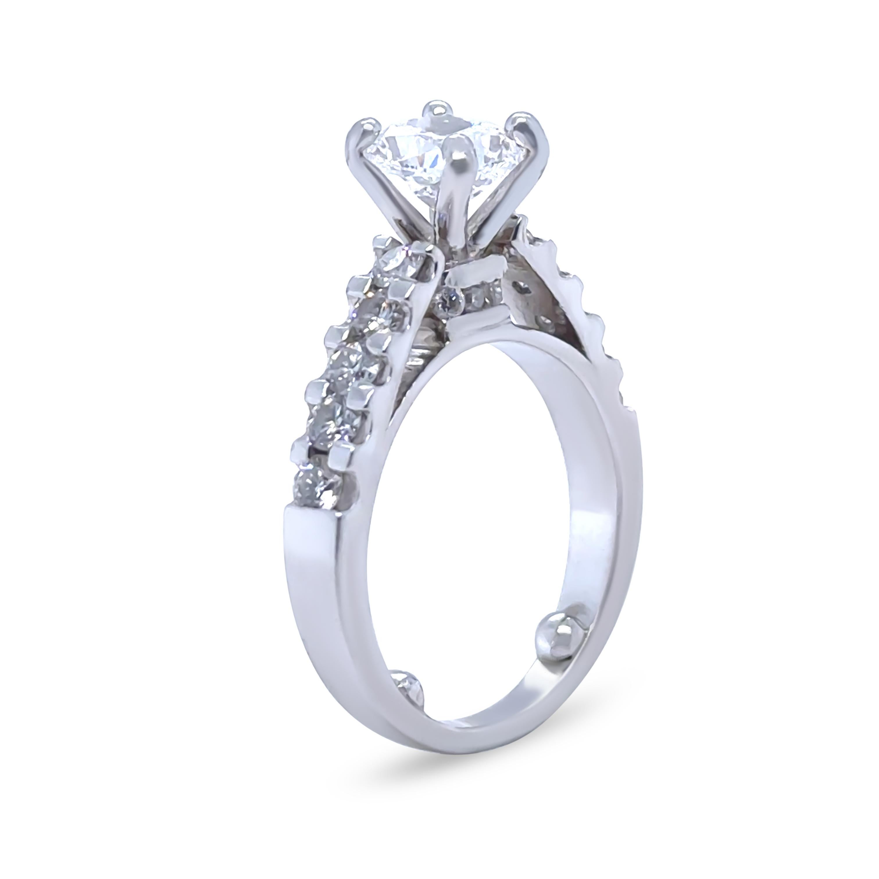 GIA Bague en platine avec diamant taille coussin 2.00ct 8.95g Pour femmes en vente