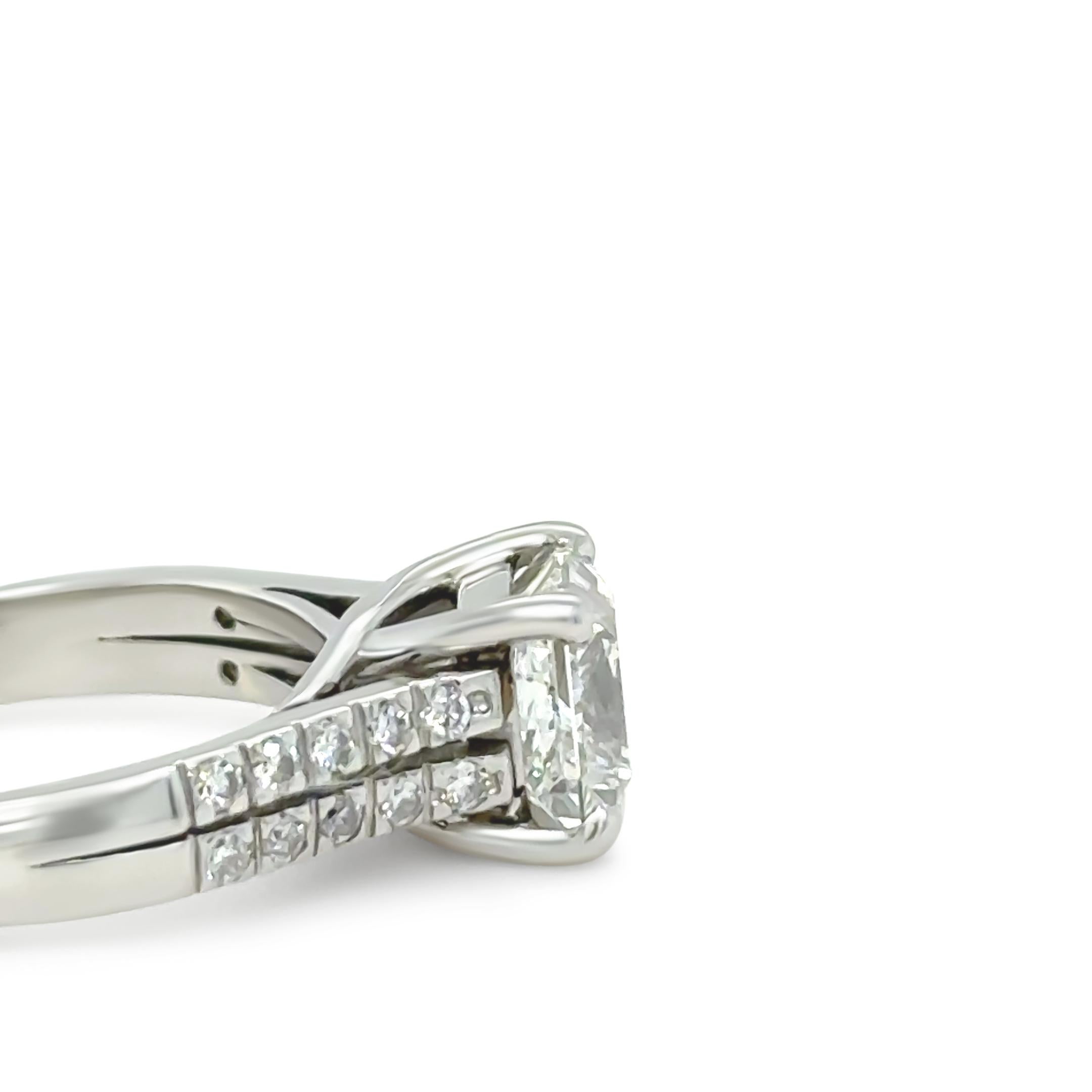 GIA Platinum Diamond Engagement Ring 2.26ct In Excellent Condition For Sale In SYDNEY, NSW