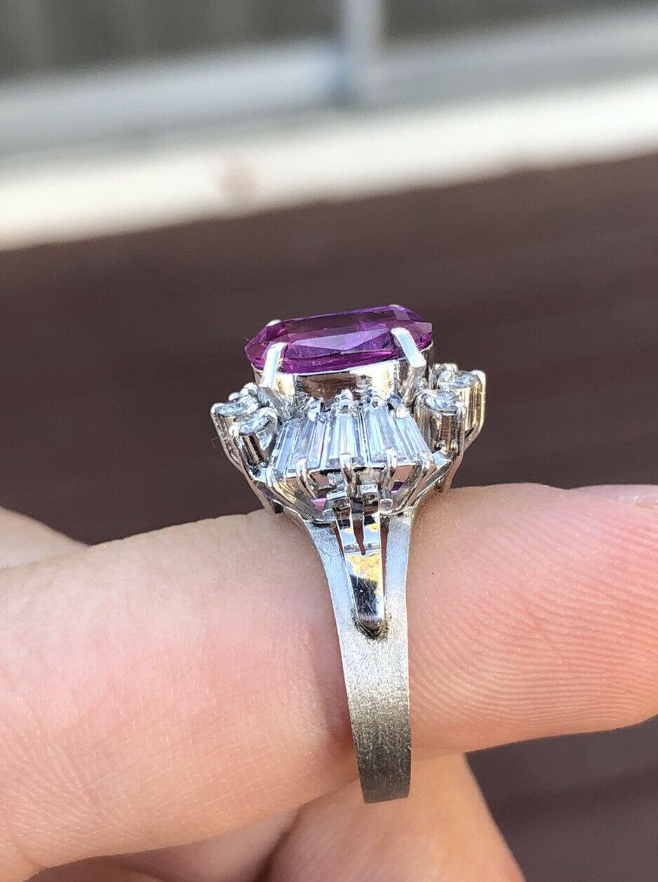 GIA Platinum Natural Pink Sapphire and Diamond Ring 4.44 Carat In Good Condition In Beverly Hills, CA