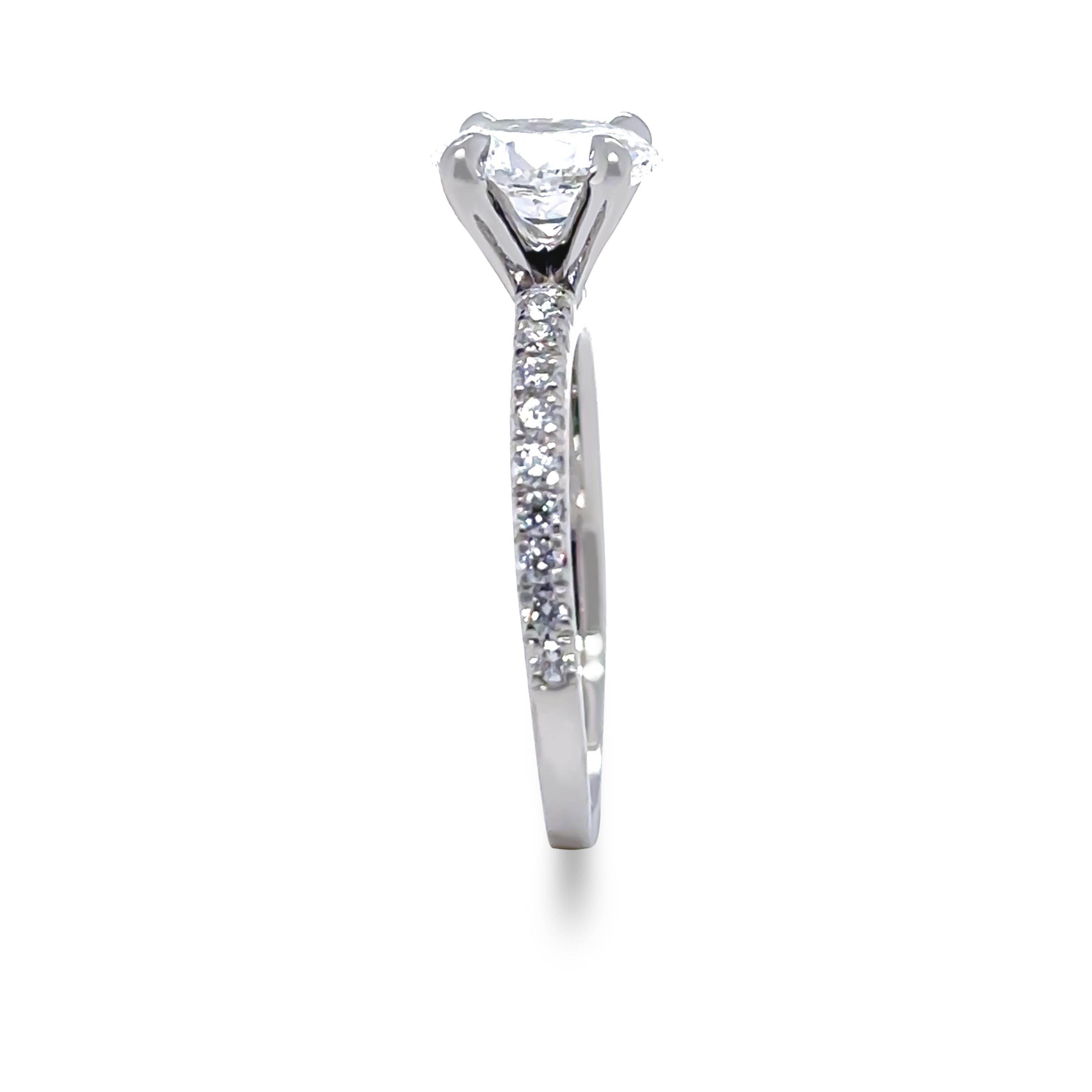 GIA Platinum Oval Cut Diamond Ring 1.22ct 3.92g For Sale 2