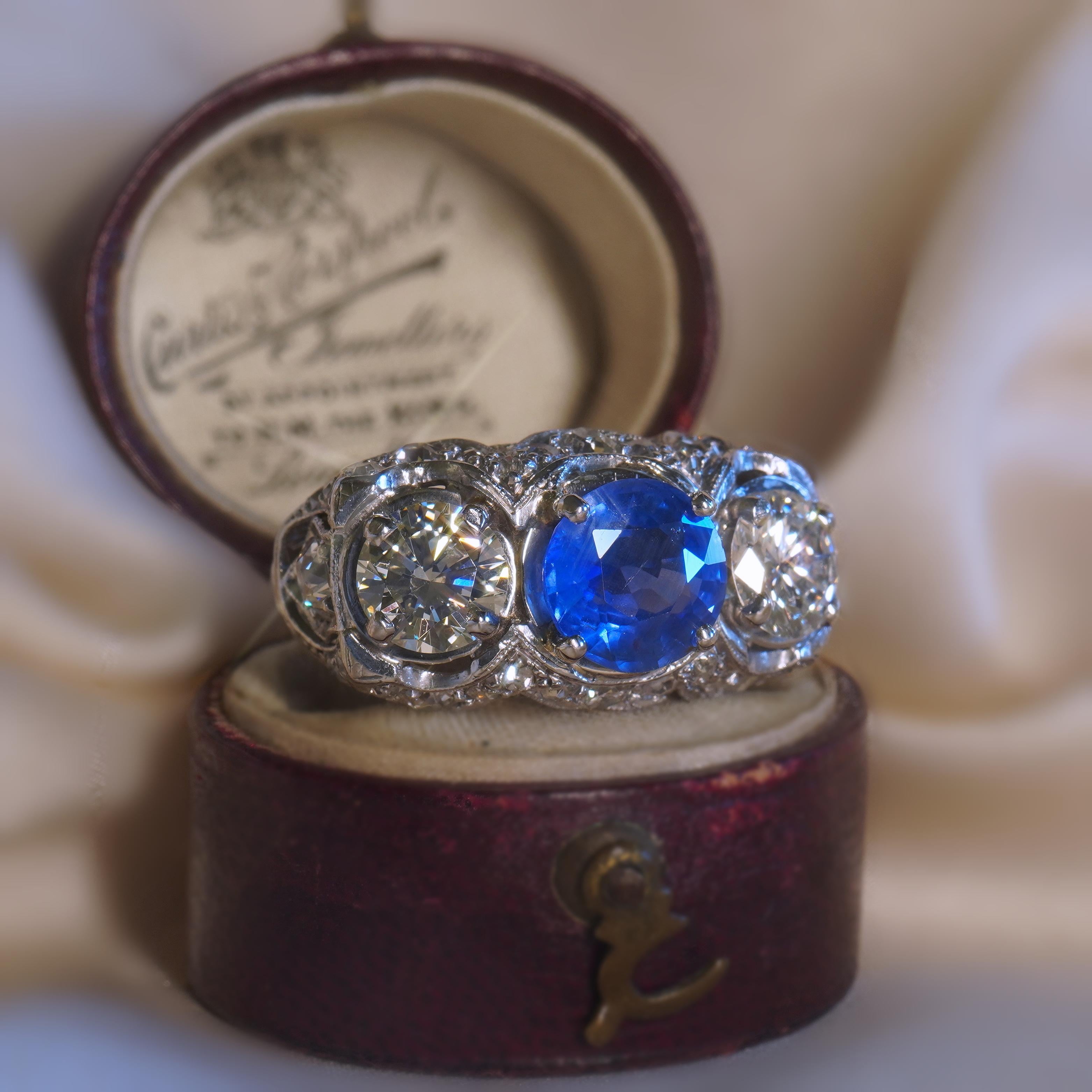 GIA Platino Zafiro Birmania Sin Calor Anillo de Diamantes Antiguos AGL Mina Vieja 6,33 Cts en venta 6