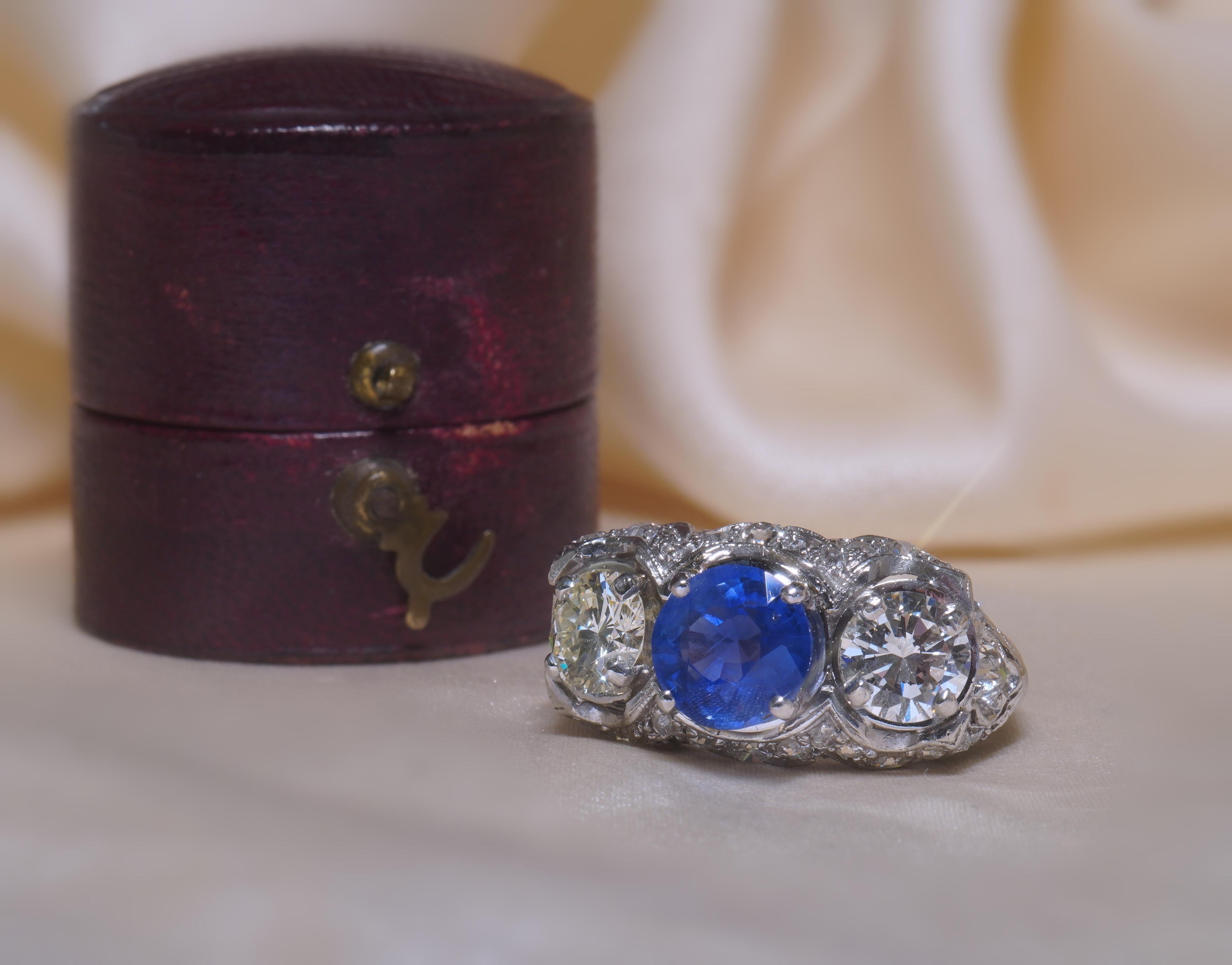 GIA Platino Zafiro Birmania Sin Calor Anillo de Diamantes Antiguos AGL Mina Vieja 6,33 Cts en venta 13