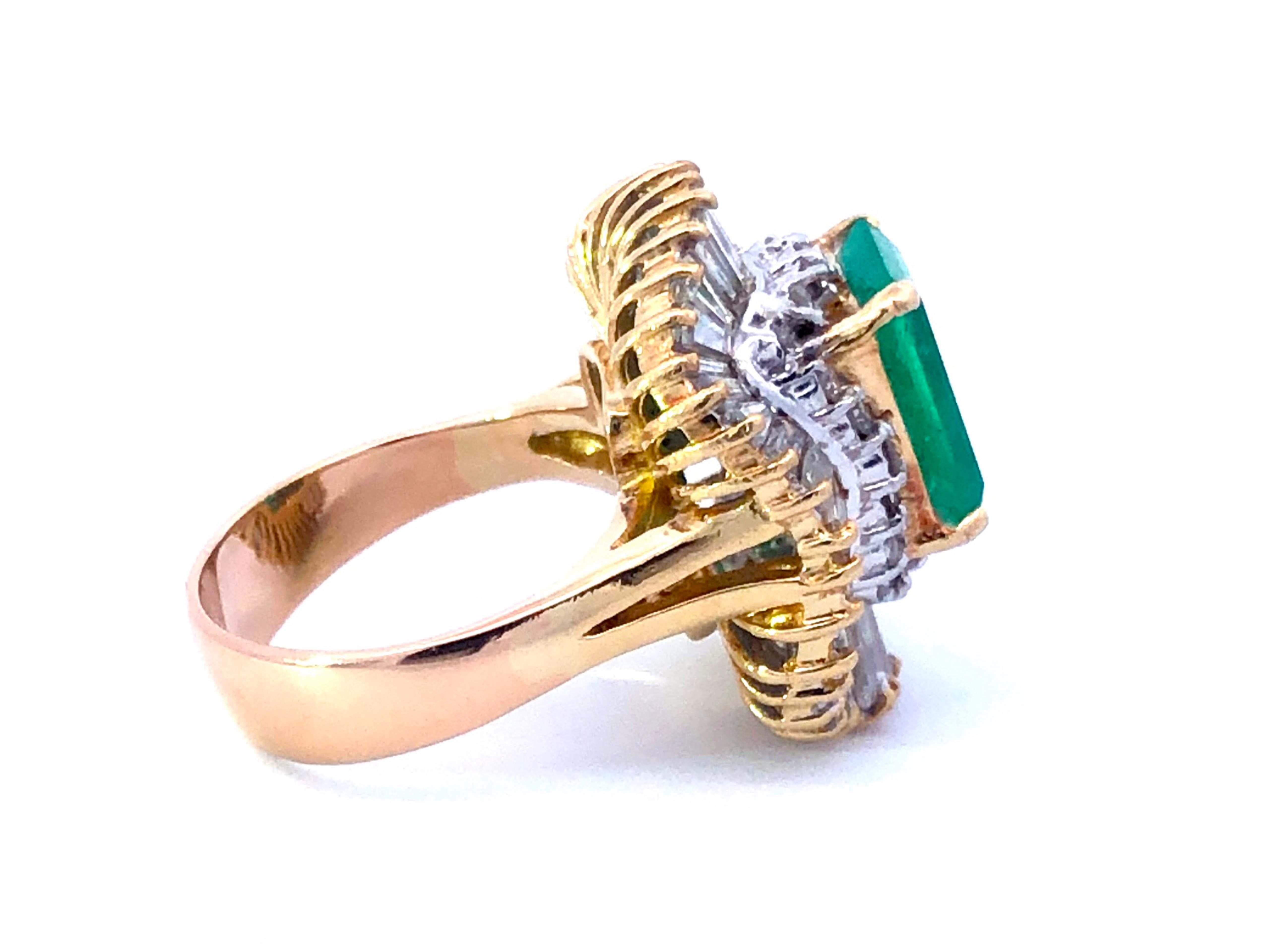 GIA Rare 4 ct. Colombian Emerald & Diamond Ballerina Ring in 18k Yellow Gold For Sale 1