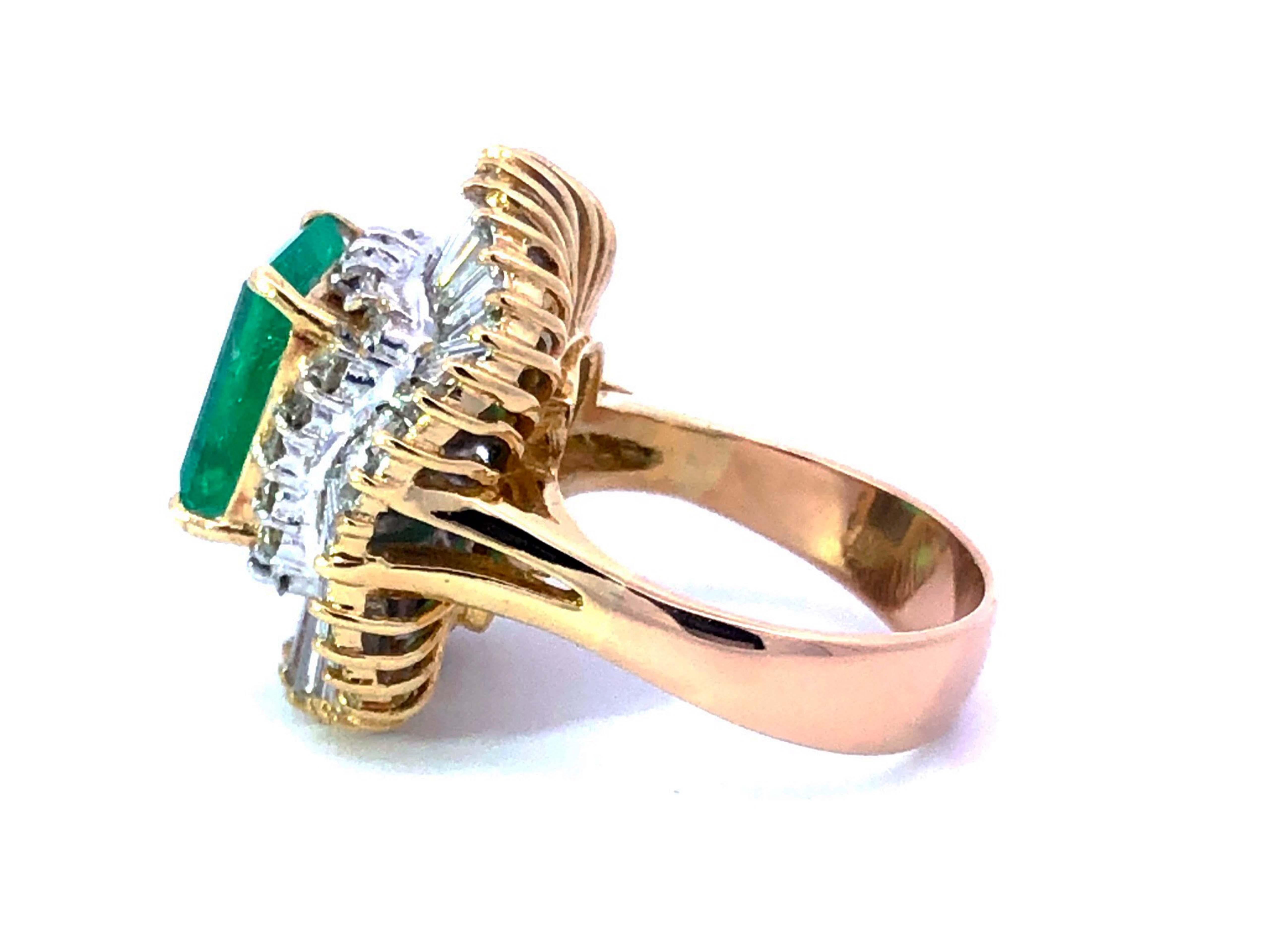 GIA Rare 4 ct. Colombian Emerald & Diamond Ballerina Ring in 18k Yellow Gold For Sale 2