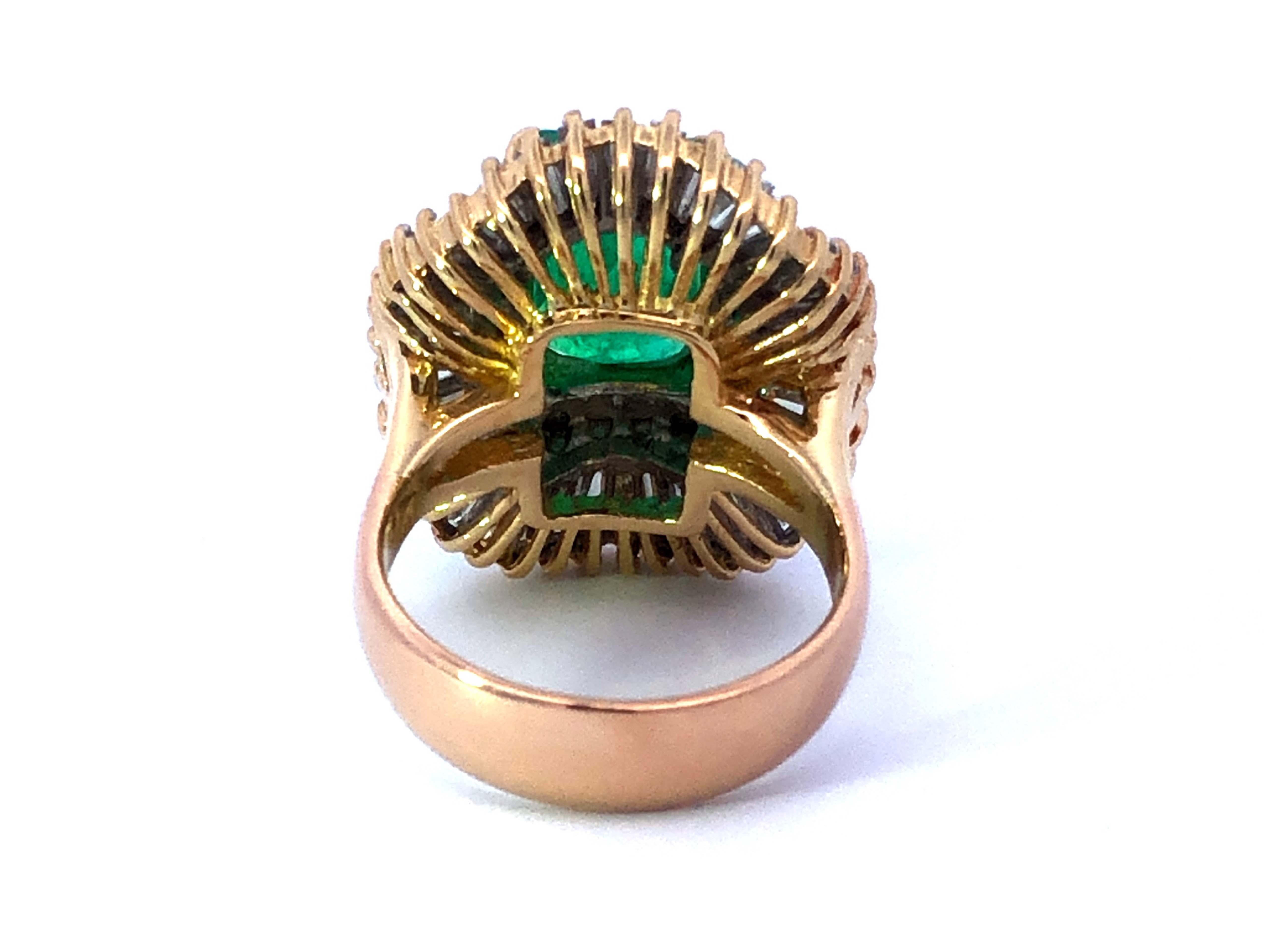 GIA Rare 4 ct. Colombian Emerald & Diamond Ballerina Ring in 18k Yellow Gold For Sale 3