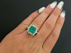 GIA Rare 4.24 Ct. Fine Colombian Emerald & Diamond Platinum Ring