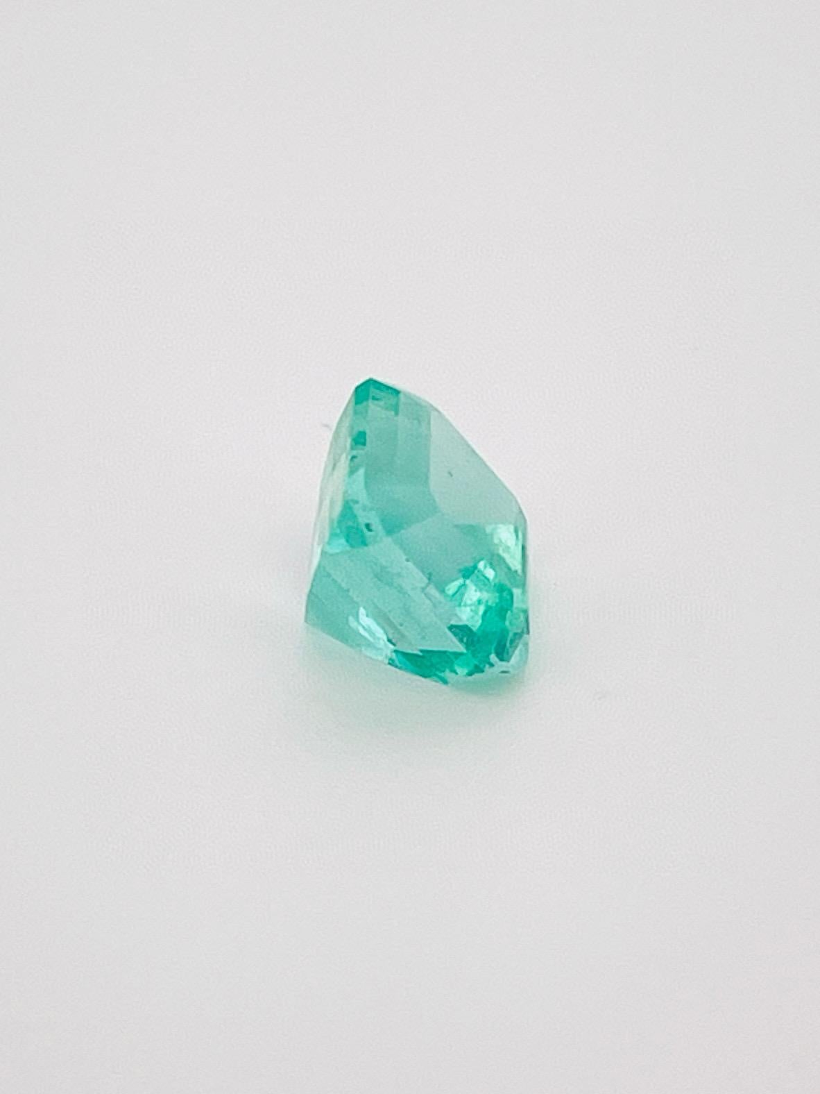 GIA Rare No Oil Emerald 1.47carat Ural Russia origin Collection For Sale 5