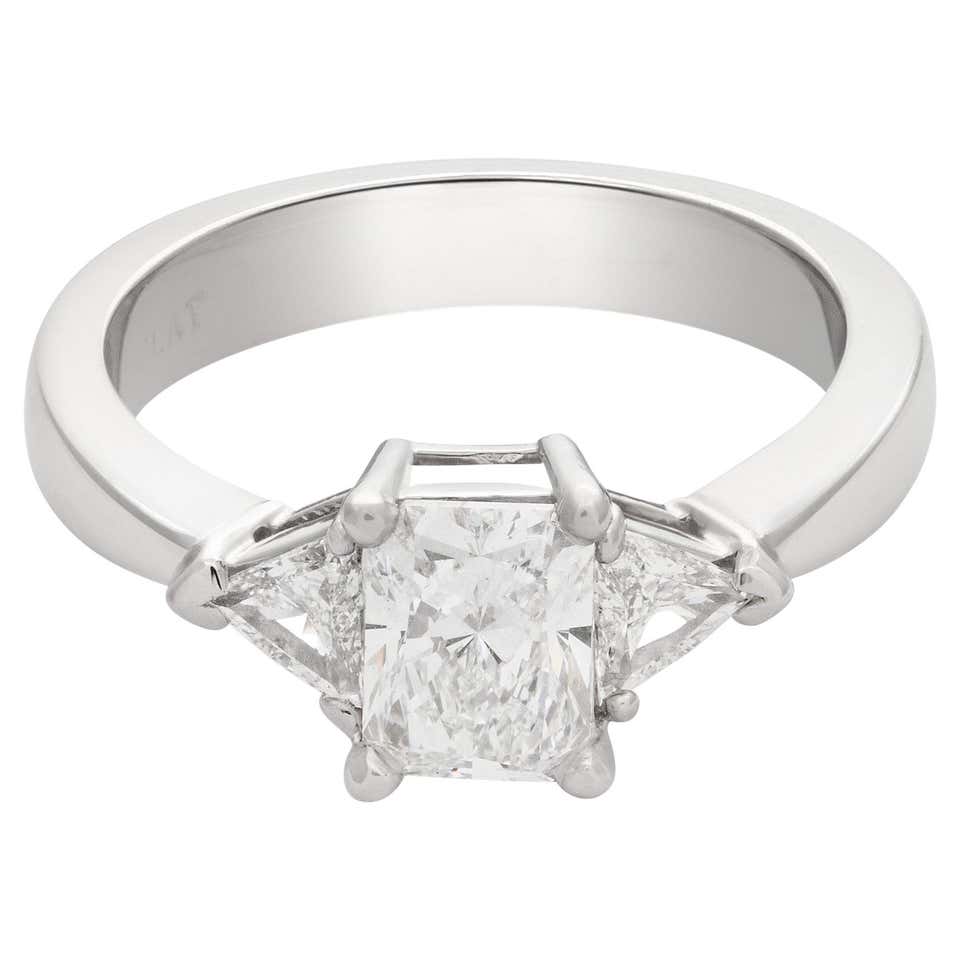 GIA Report Certified Rectangular Modified Brilliant Cut Diamond Ring, 1 ...