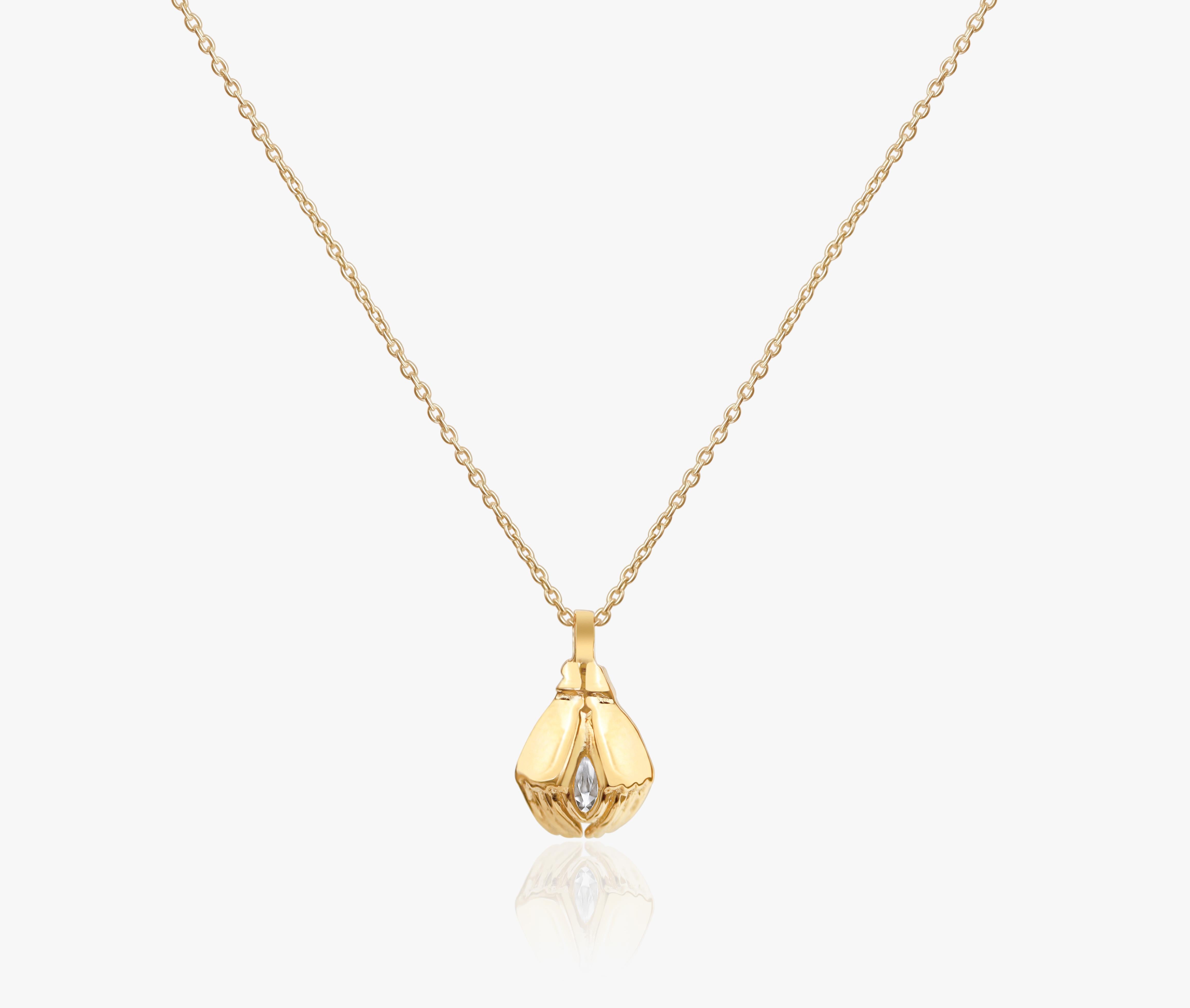 Taille ovale GIA Report Certified 1 Carat D Flawless Round Cut Diamond Pendant Necklace en vente