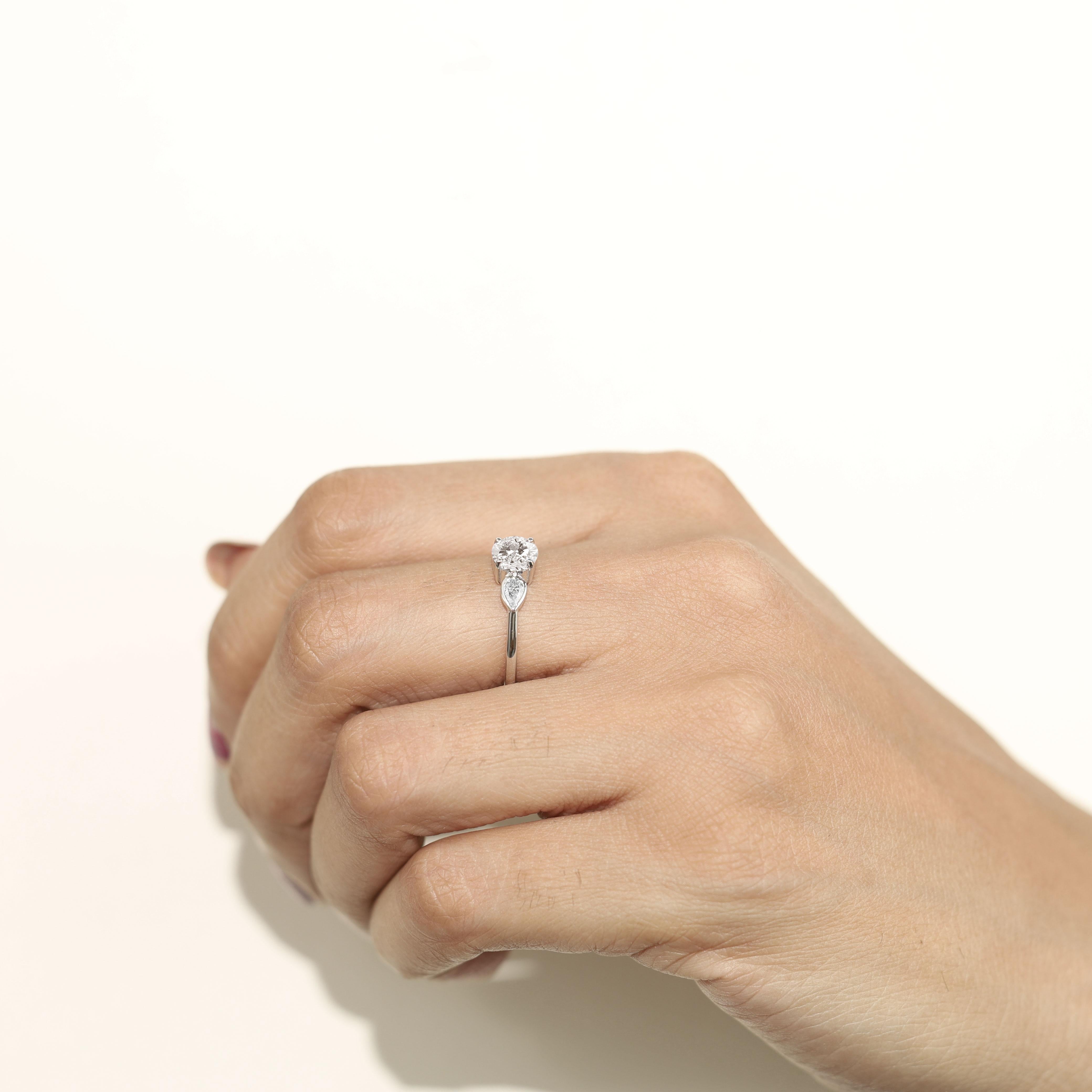 Women's GIA Report Certified 1 Carat Round Cut Three Stone Diamond Ring 18k White Gold For Sale