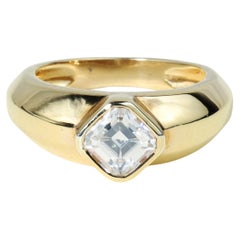 GIA Report Certified 1.5 Carat E VS Asscher Cut Diamond in 18k Gold Signet Ring 