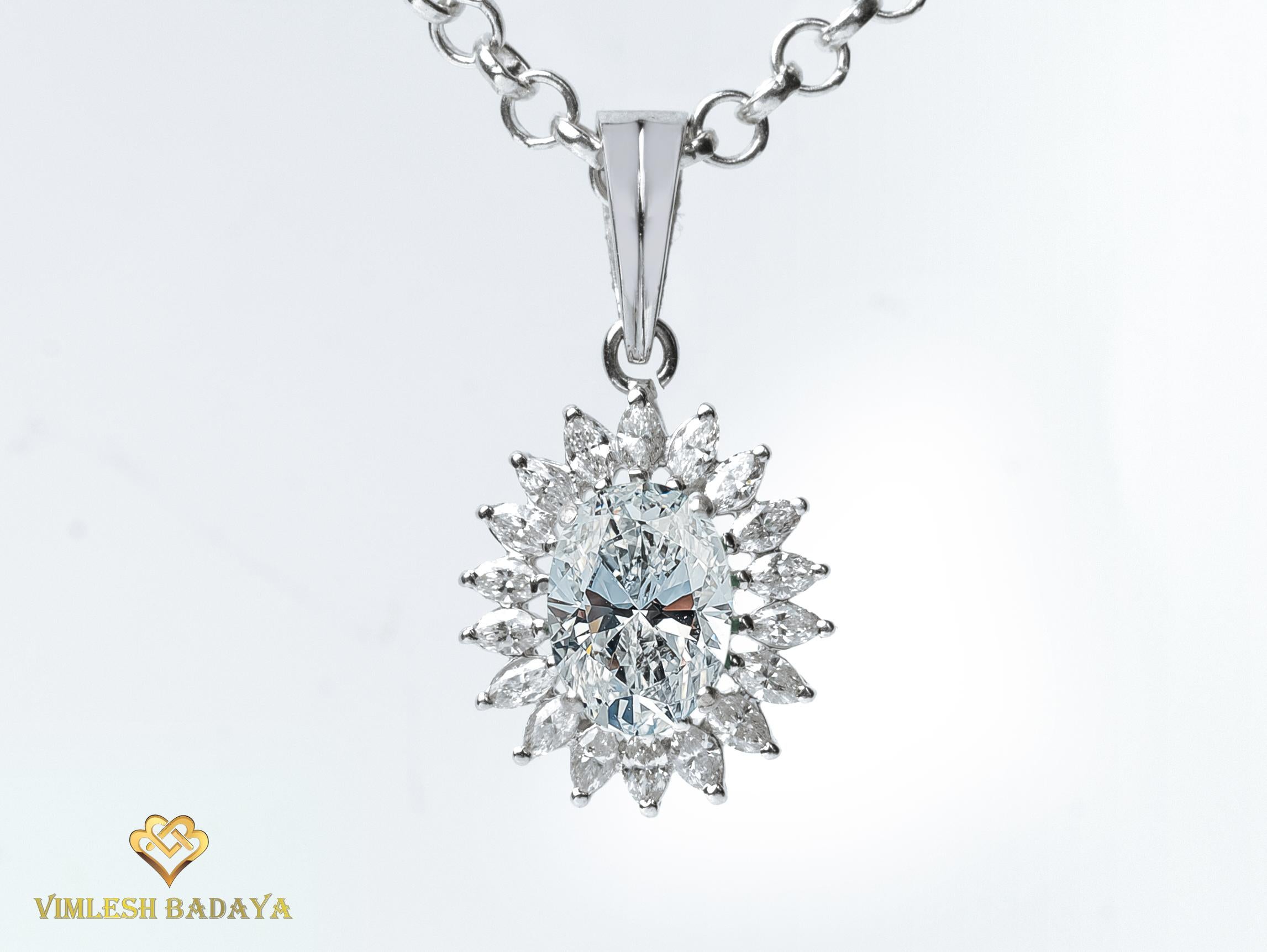 GIA Report Certified 2 Carat H Colorless VS Oval Cut Diamond Halo Pendant In New Condition For Sale In Jaipur, RJ