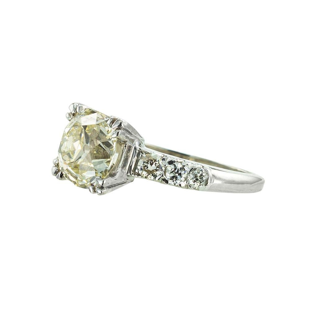GIA Report Certified 2.08 Carats Old Mine Cut Diamond Platinum Engagement Ring In Good Condition In Los Angeles, CA