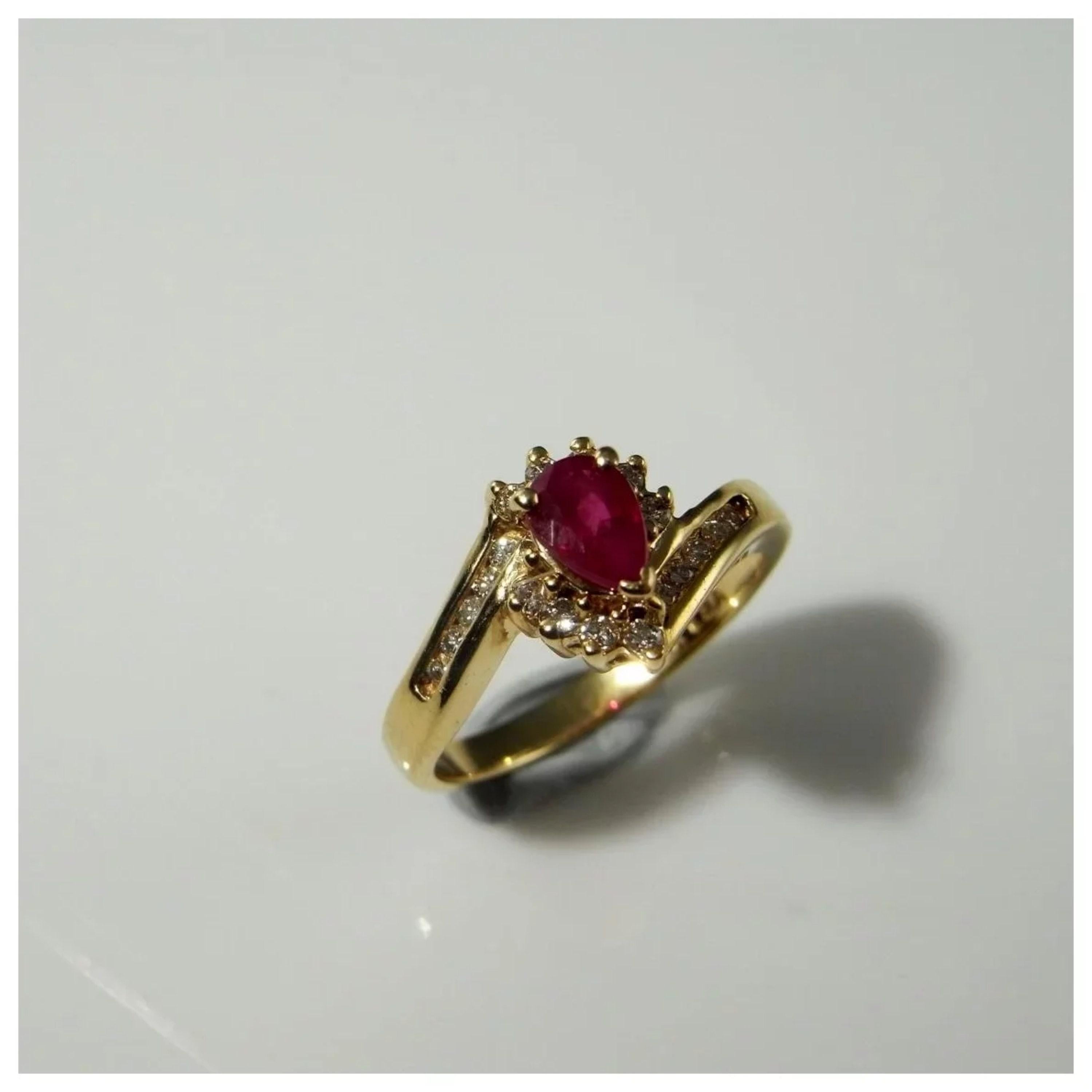 For Sale:  Certified Pear Cut Ruby and Diamond Yellow Gold Engagement Ring Wedding Ring 3