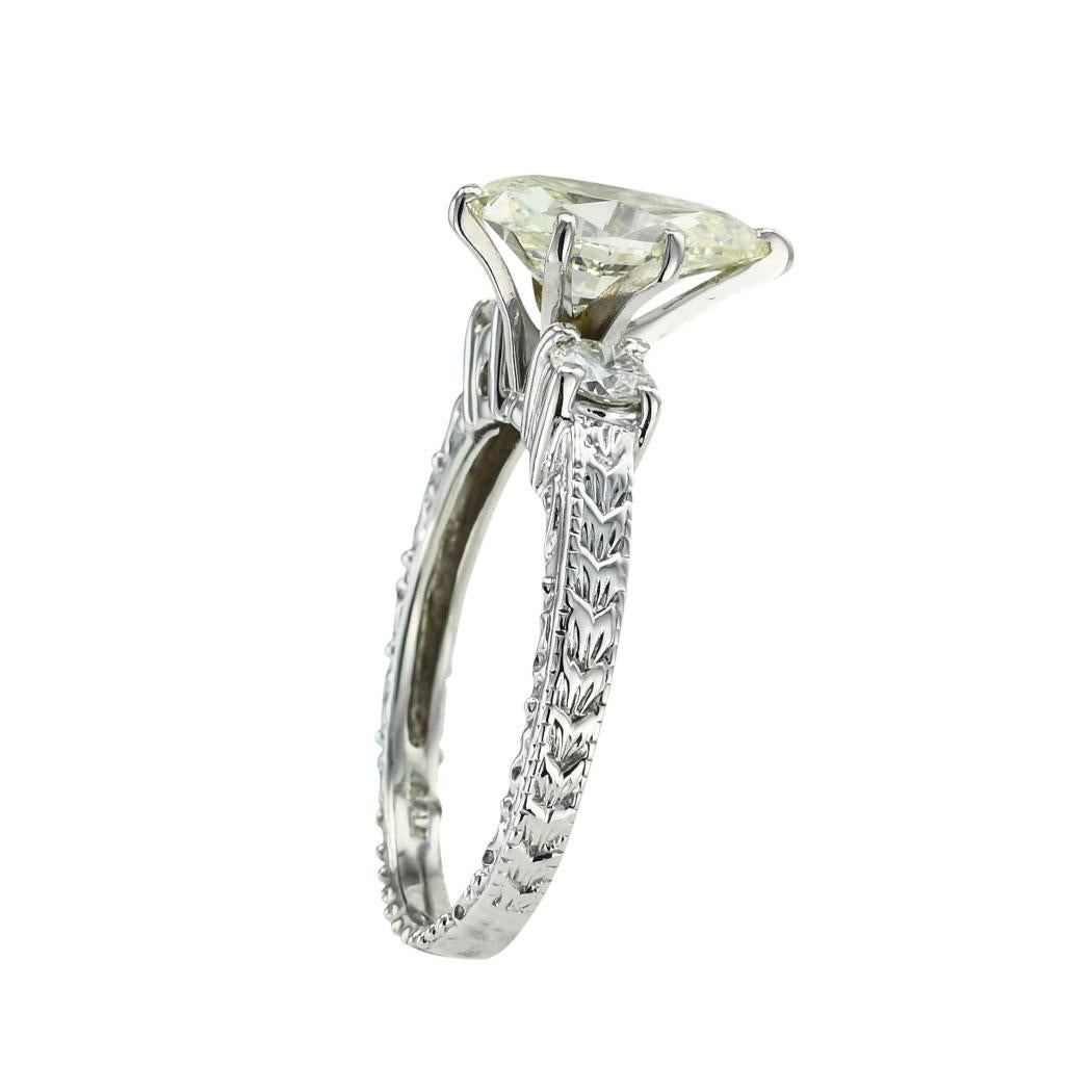 Women's or Men's GIA Report Certified 2.20 Carats Pear Shaped Diamond Engagement Ring For Sale