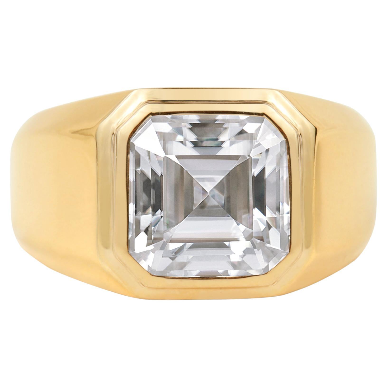 GIA Report Certified 3 Carat Asscher Cut Diamond in 18k Yellow Gold Signet Ring  For Sale