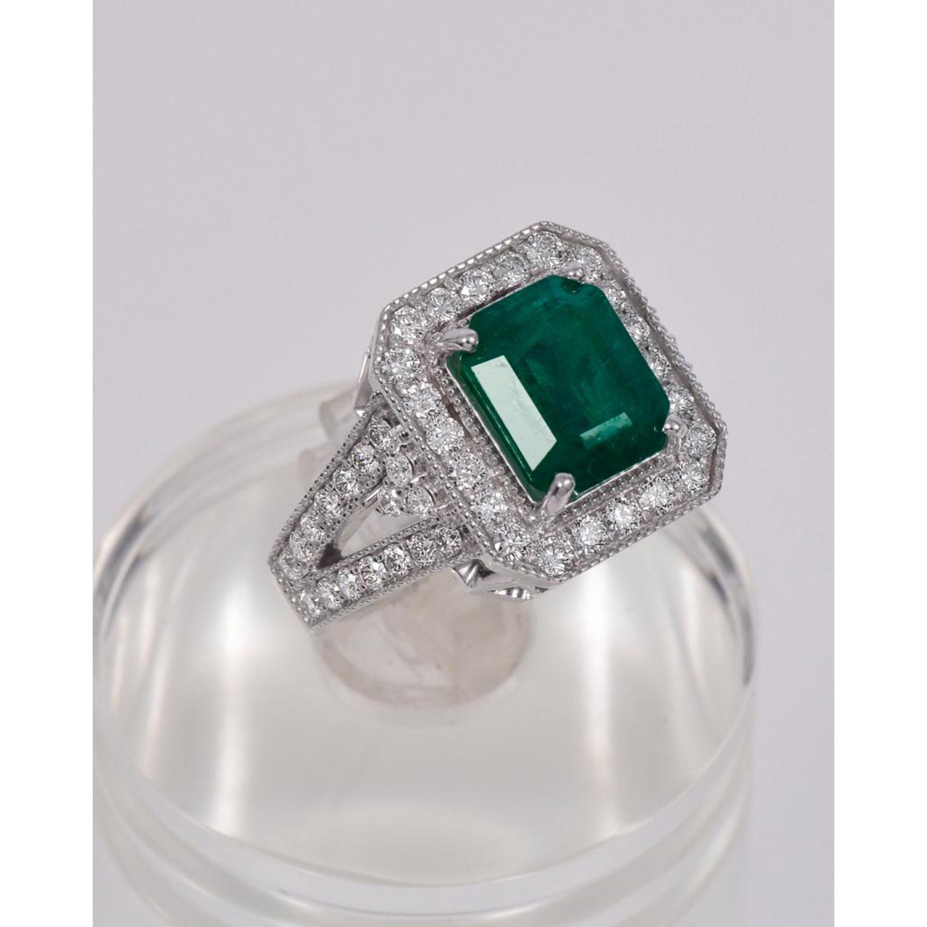 For Sale:  Art Deco 3.01 Carat Emerald and Diamond White Gold Engagement Ring Wedding Ring 6