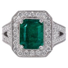 Art Deco 3.01 Carat Emerald and Diamond White Gold Engagement Ring Wedding Ring