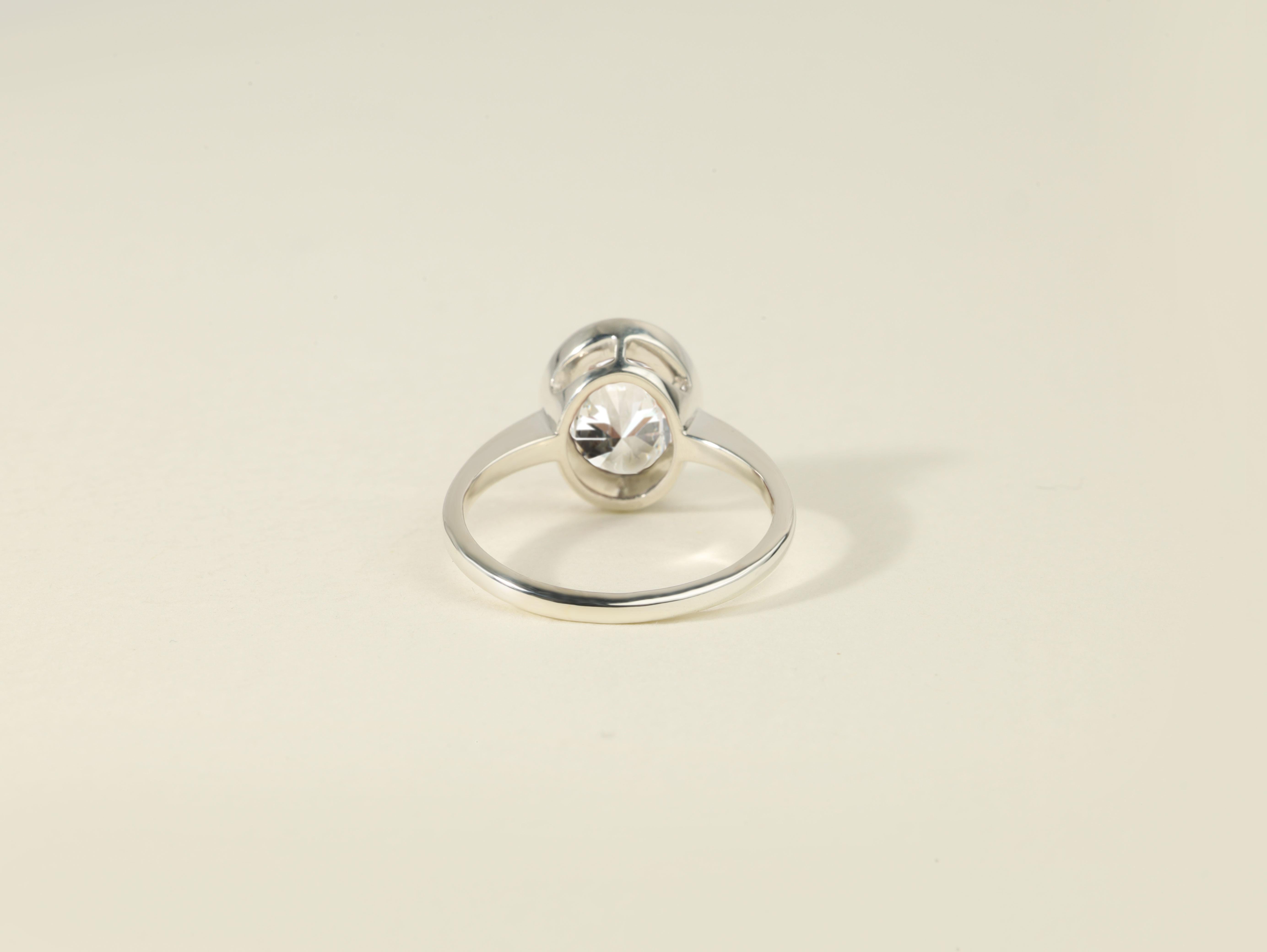 Oval Cut GIA Certified 3.5ct Oval-Cut Solitaire Diamond Ring in 18K White Gold  Signature For Sale