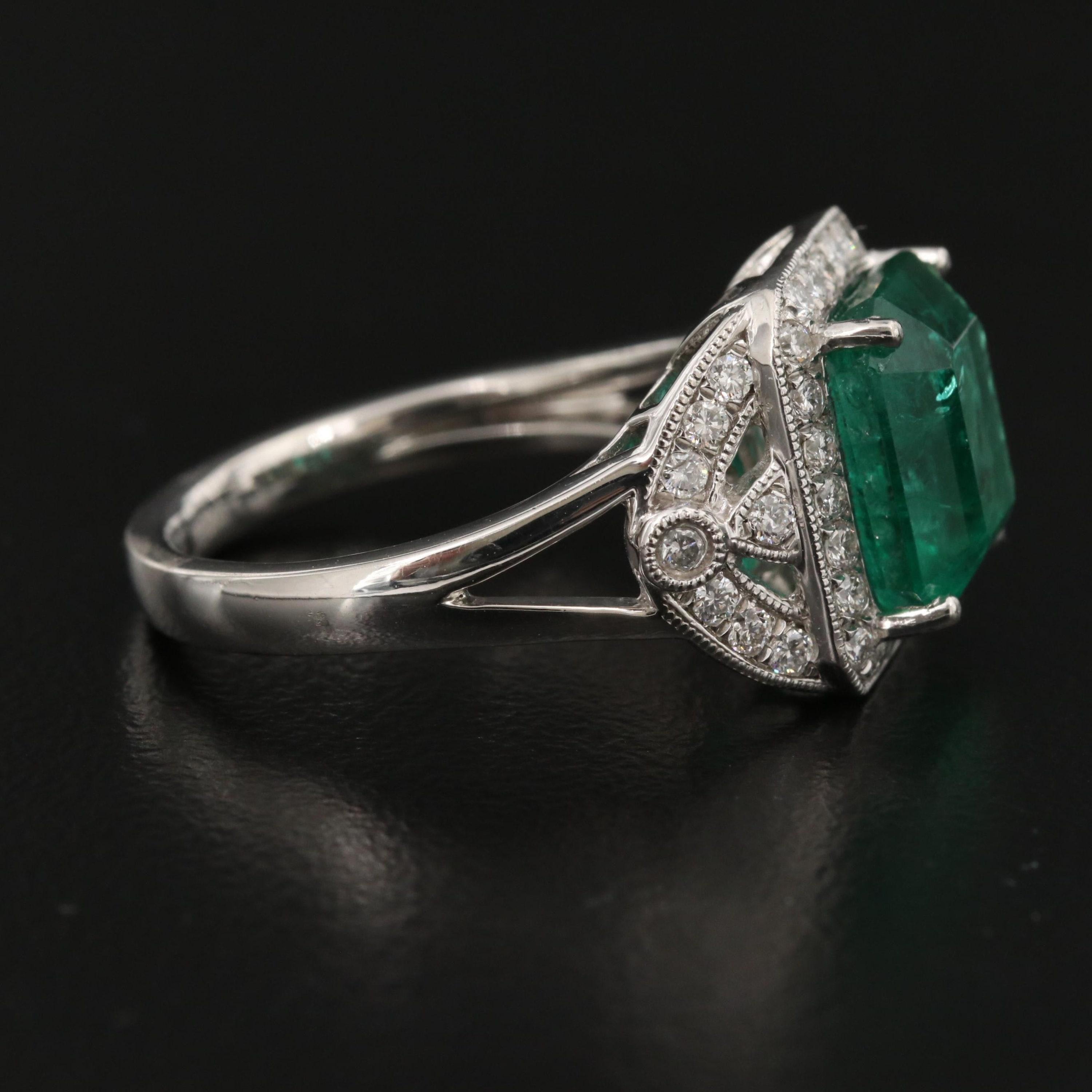 For Sale:  18K Gold 4 CT Natural Emerald and Diamond Antique Art Deco Style Engagement Ring 2