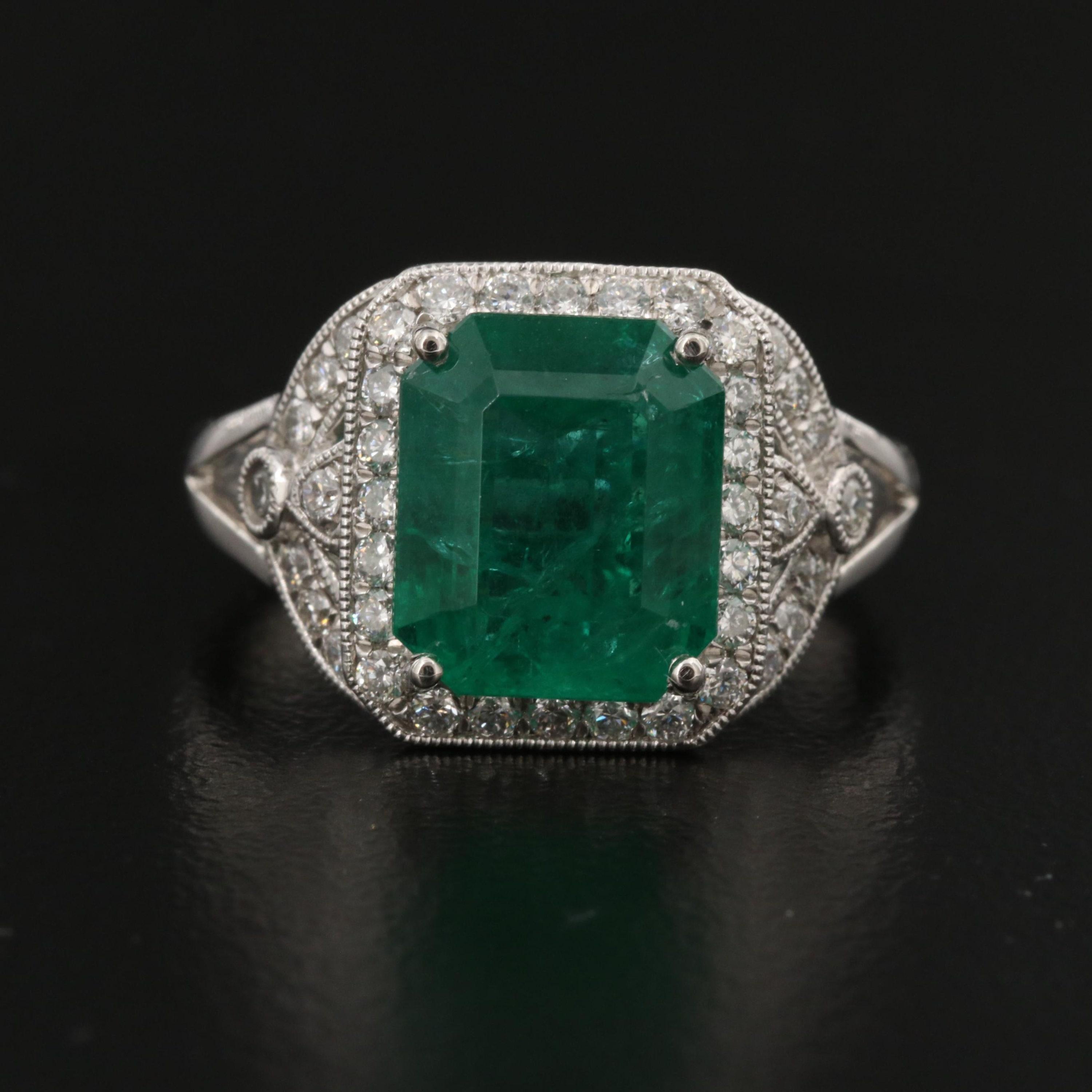 For Sale:  18K Gold 4 CT Natural Emerald and Diamond Antique Art Deco Style Engagement Ring 5