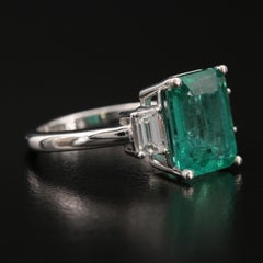 18K Gold 4 CT Natural Emerald and Diamond Antique Art Deco Style Engagement Ring