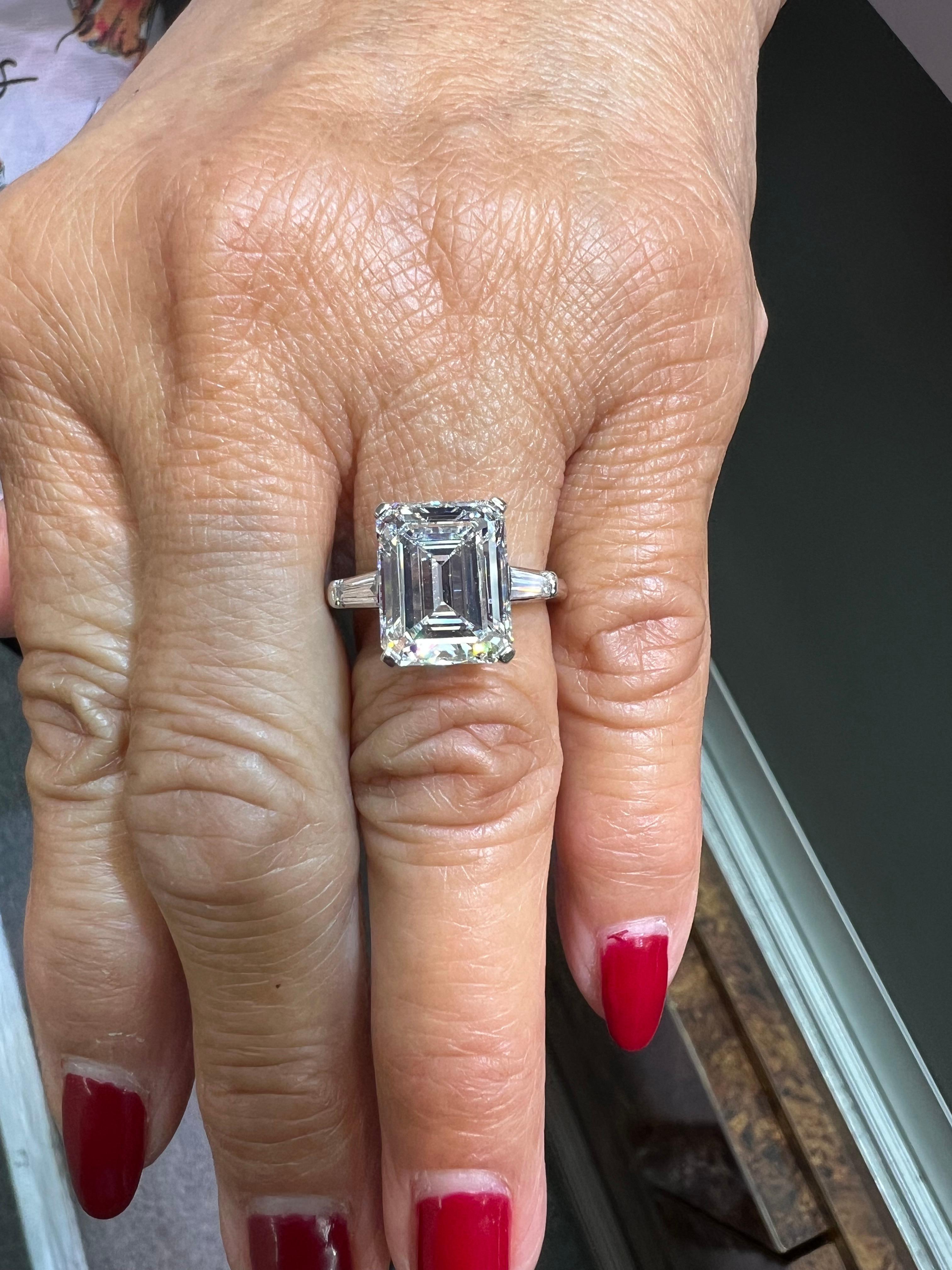 GIA Report Certified 5.31 Carat E VVS1 Emerald Cut Diamond Engagement Ring For Sale 3