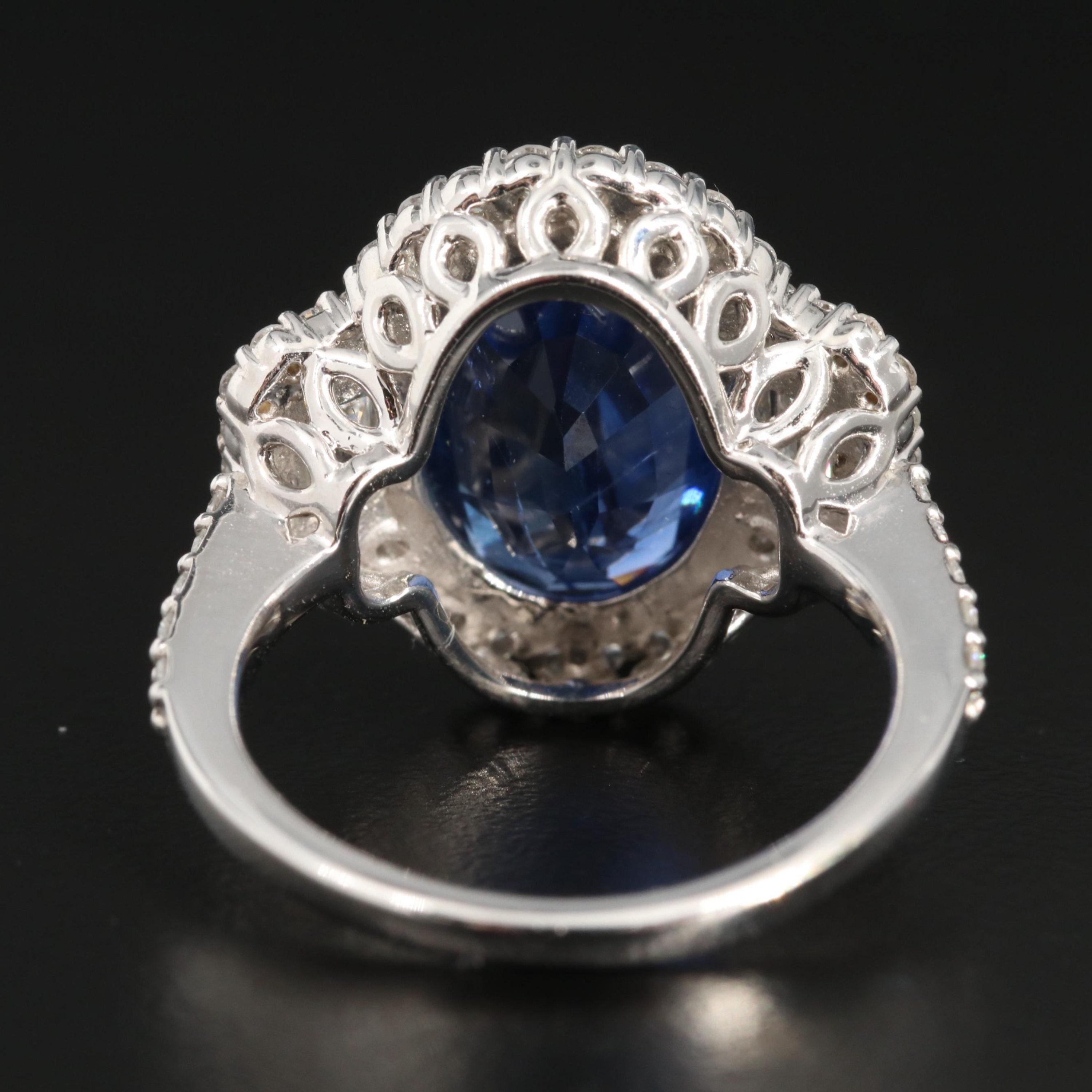 For Sale:  5 Carat Natural Sapphire Diamond Engagement Ring Set in 18K Gold, Cocktail Ring 5