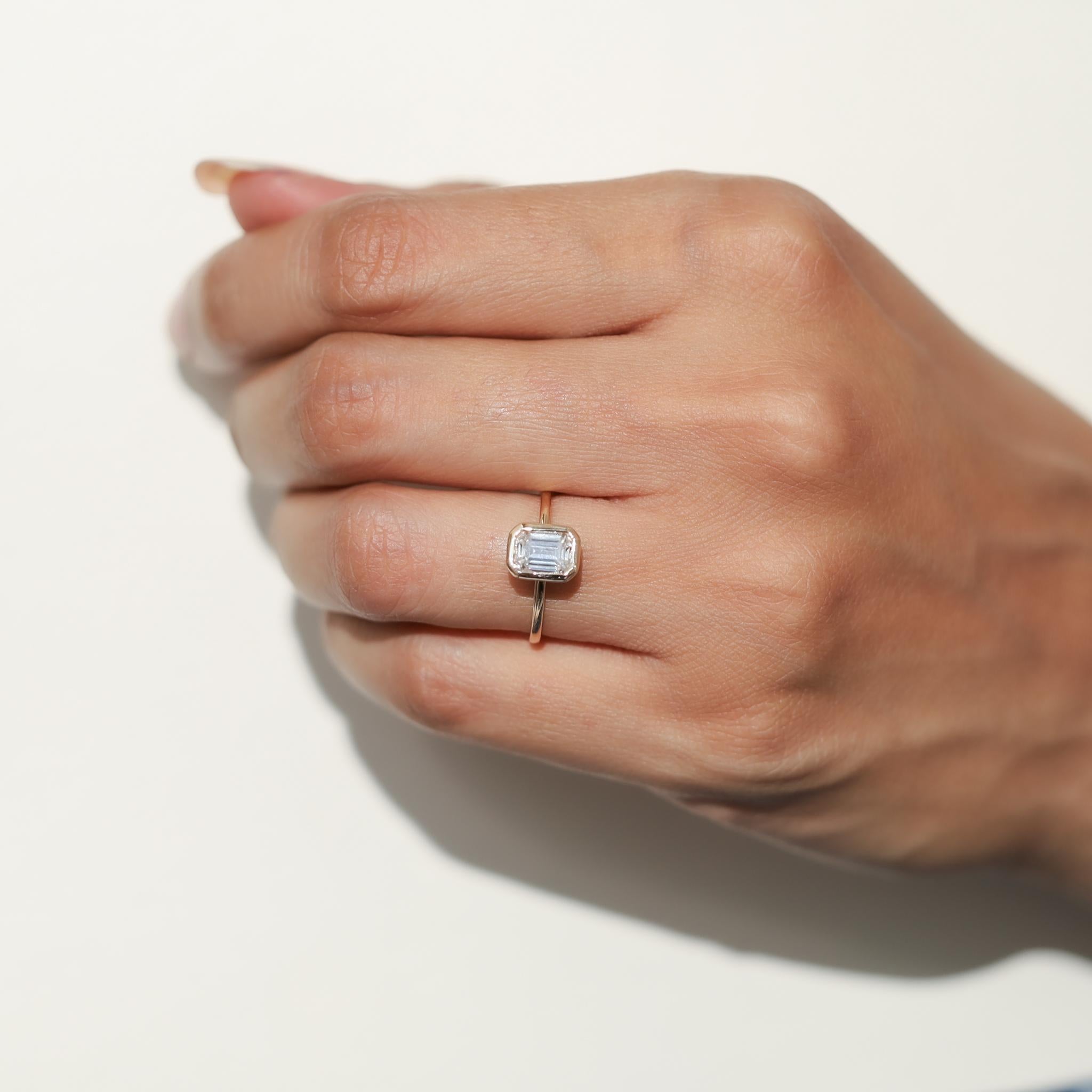 GIA-Bericht zertifizierter D IF 1 Karat Solitär-Diamant-Verlobungsring mit Smaragdschliff im Angebot 2