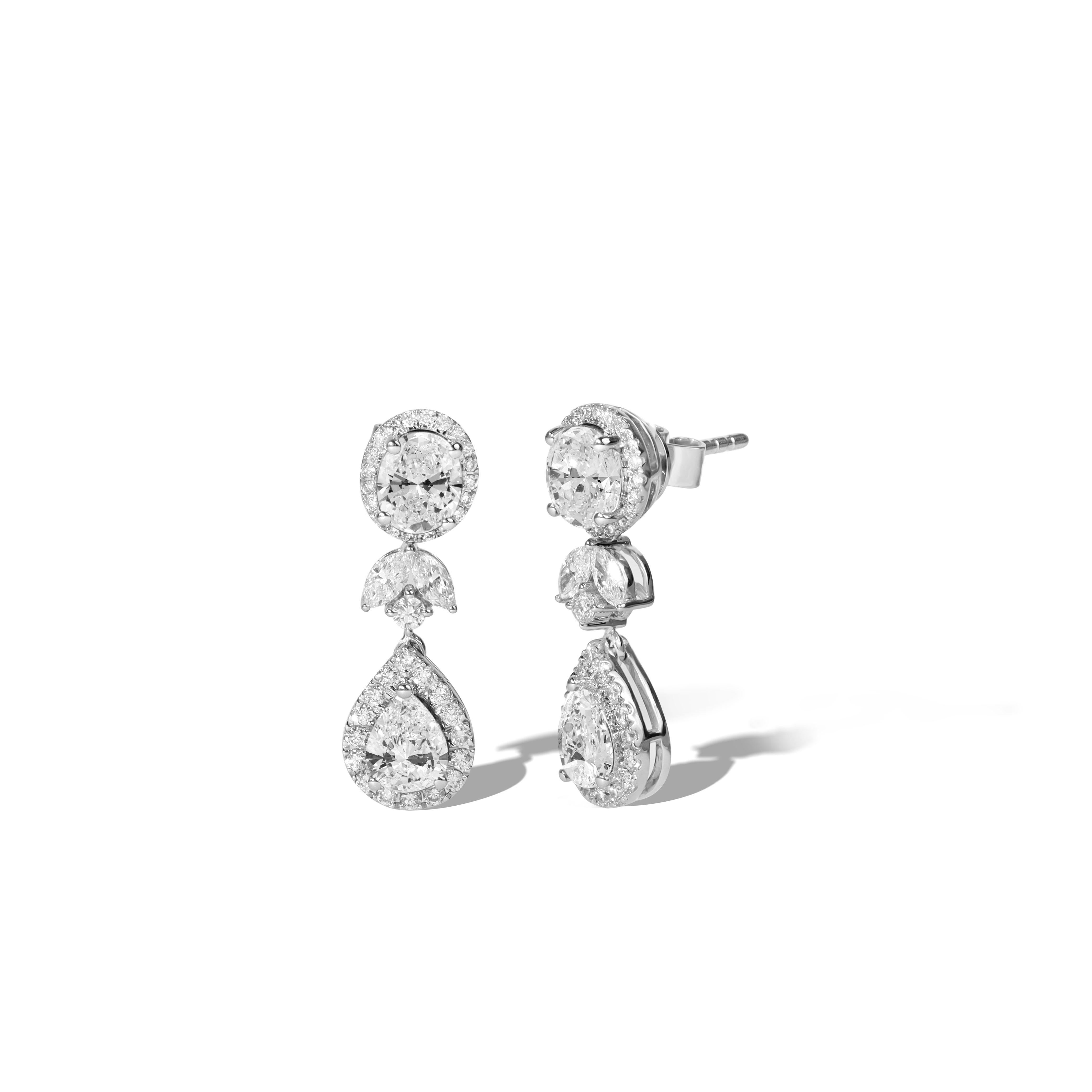 Art Deco GIA Certified 4tcw Pear &Oval-Cut Diamond Halo Dangle Earrings in 18K White Gold For Sale