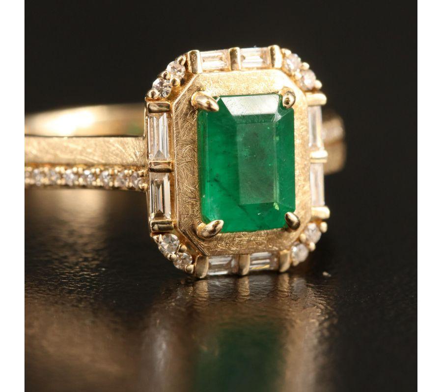 For Sale:  Art Deo Natural Emerald and Diamond Yellow Gold Engagement Ring Bridal Ring 2