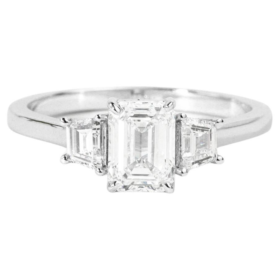 GIA Report Certified Emerald Cut E VS, 1 carat Diamond Ring 18k White Gold