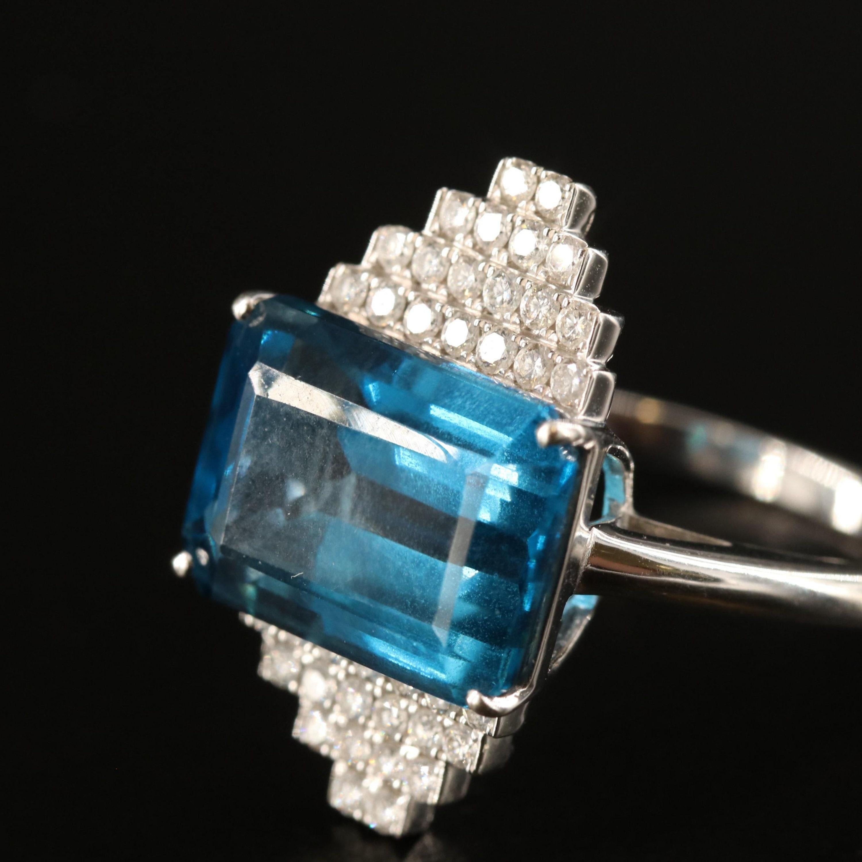 in vendita:  Anello di fidanzamento in oro bianco con diamante blu antico da 8 carati Anello da cocktail 2