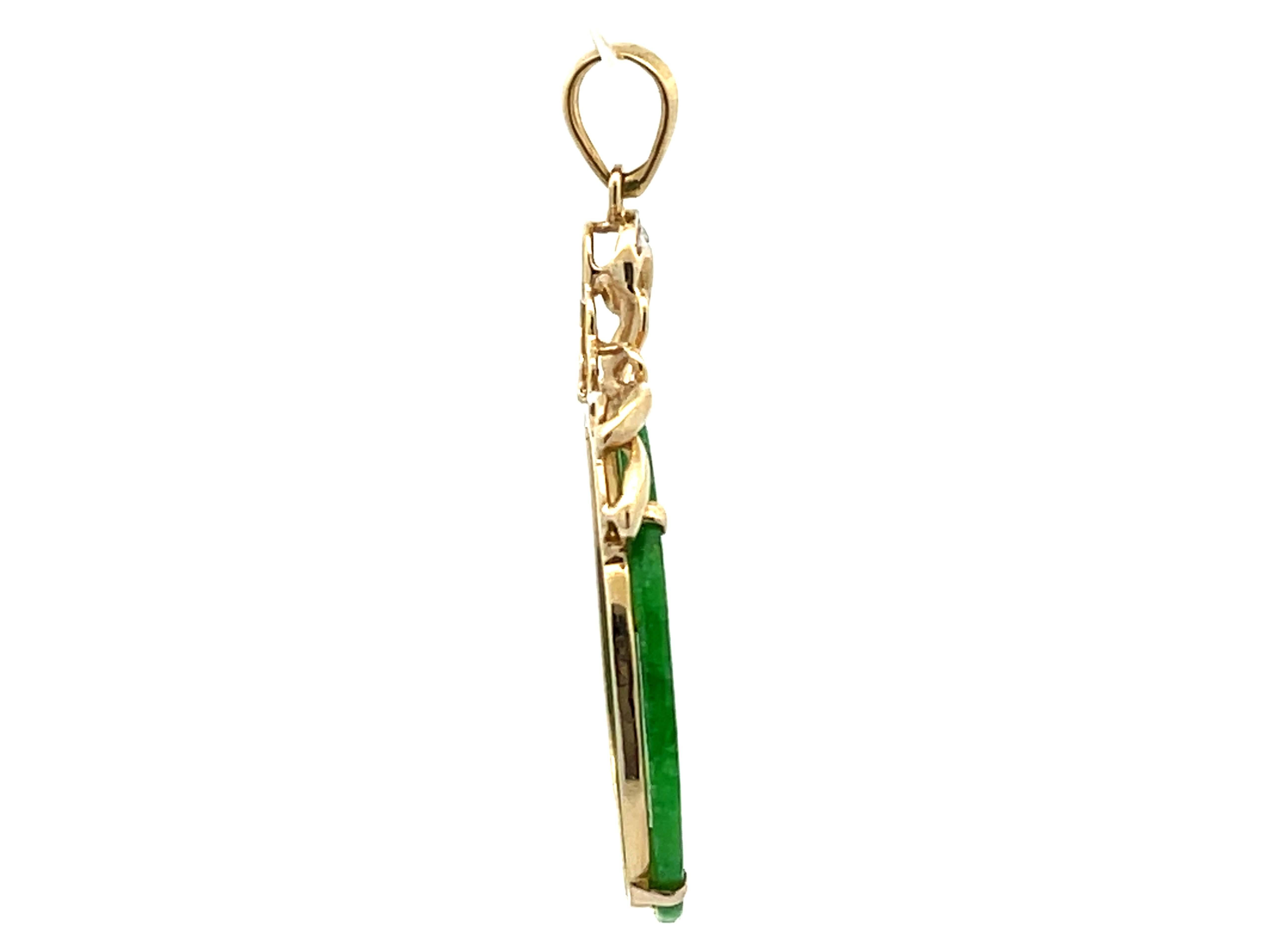 GIA Round Jadeite Jade Pierced Carved Diamond Pendant 14k Yellow Gold In Excellent Condition For Sale In Honolulu, HI