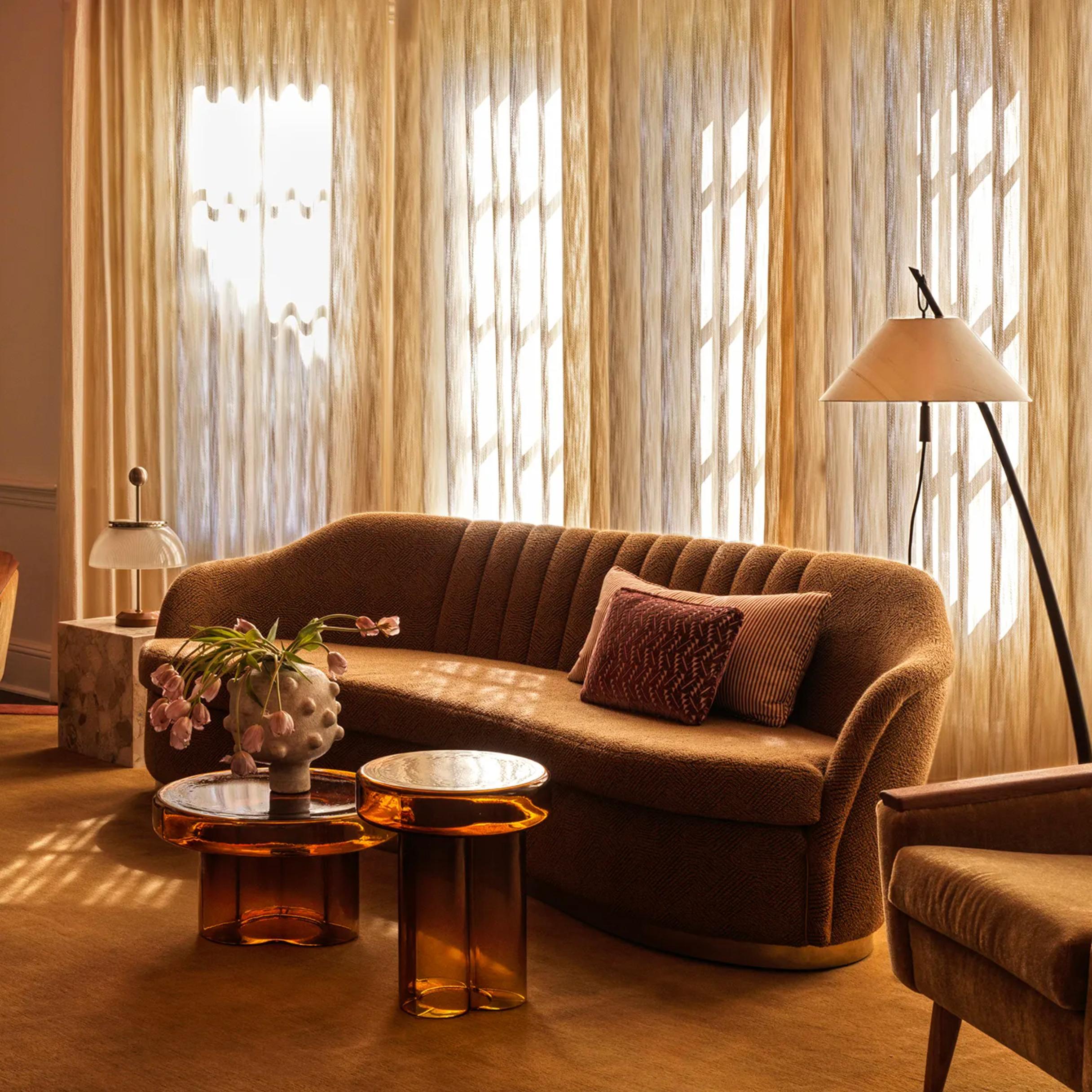 Gia Round Sofa 4-Seater For Sale 5