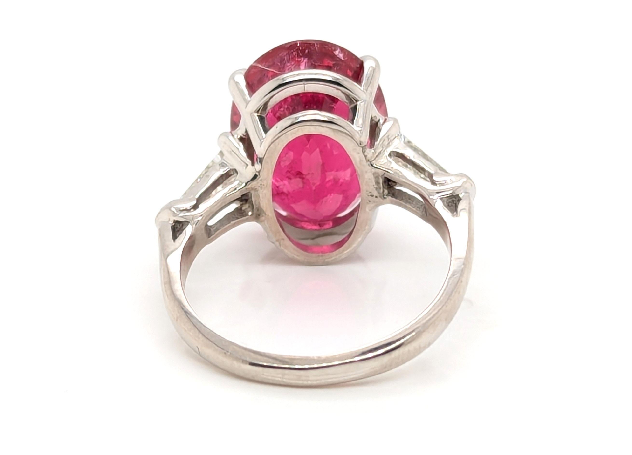 Bague en diamant rubellite GIA 8.36ct Original 1930's -1950's 14K Red Tourmaline en vente 1