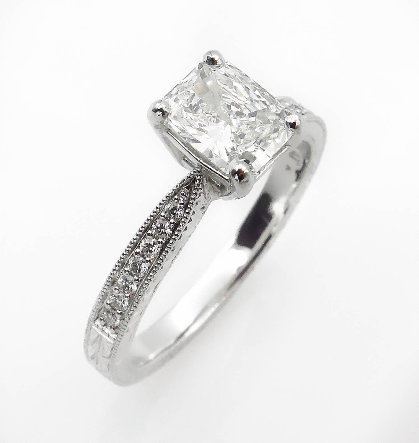 GIA SHY 2.00 Carat Estate Vintage Radiant Diamond Wedding Platinum Ring In Good Condition For Sale In New York, NY